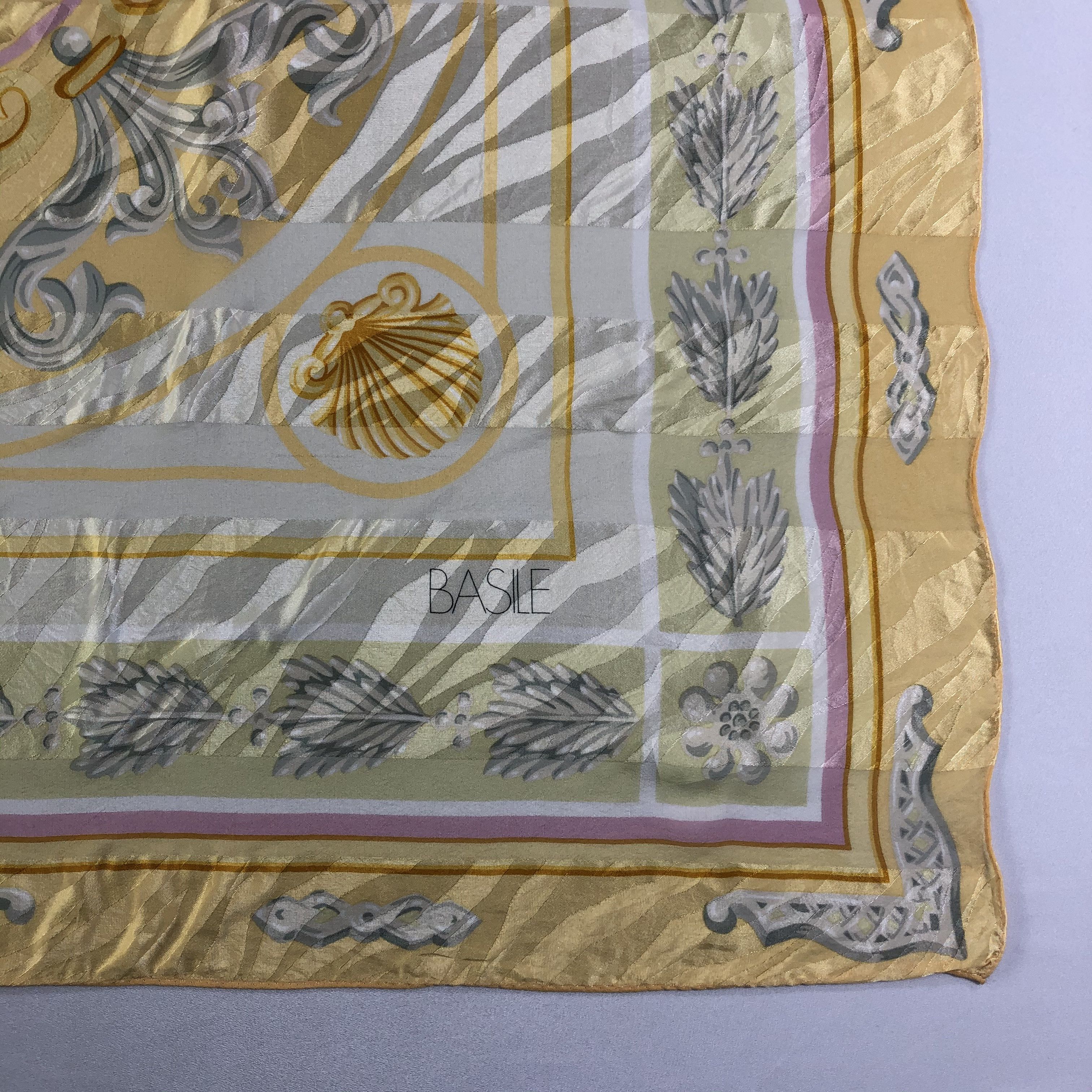 Vintage Vintage Basile Silk Scarf Size ONE SIZE - 4 Thumbnail