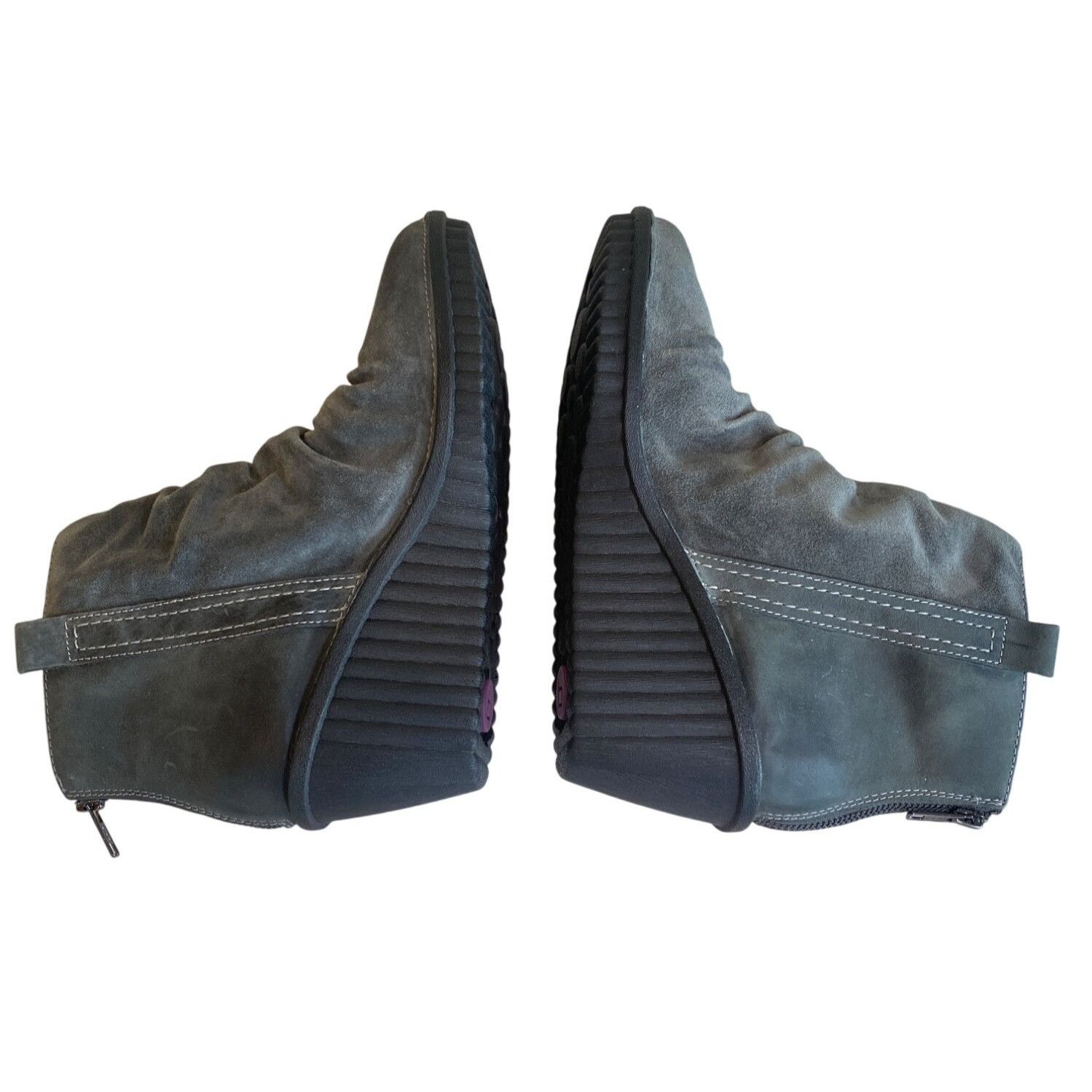 NWT Bionica Wedge Boots Bootie Destiney Womens 10M Gray Leat