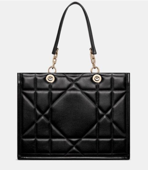 Dior o1w1db11024 Size: OS / Medium Essential Tote Bag in Black Size ONE SIZE - 2 Thumbnail