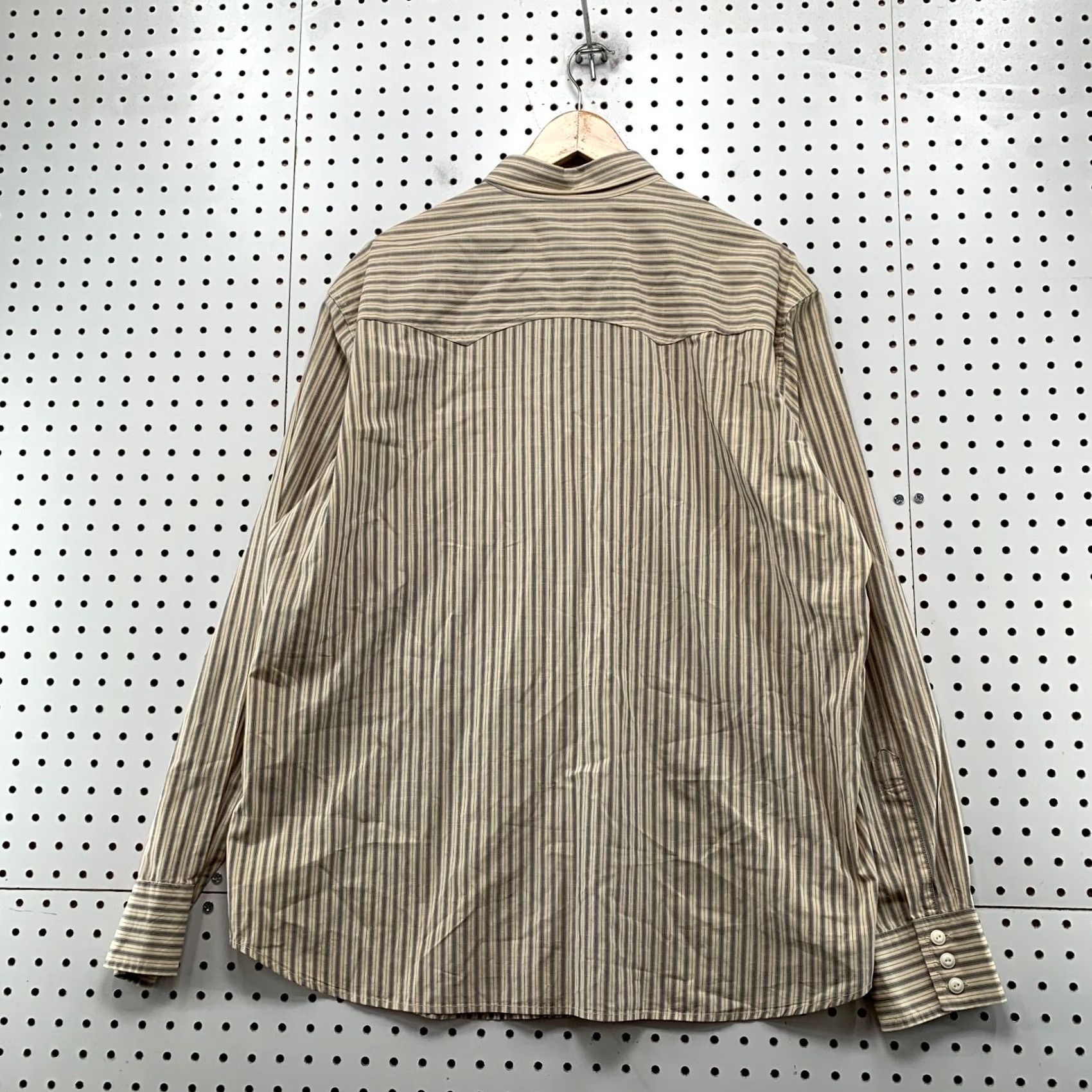 Lucky Brand Lucky Brand Western Snap Shirt Mens XL Beige Striped Long Sleeve Retro VIntage Size US XL / EU 56 / 4 - 2 Thumbnail