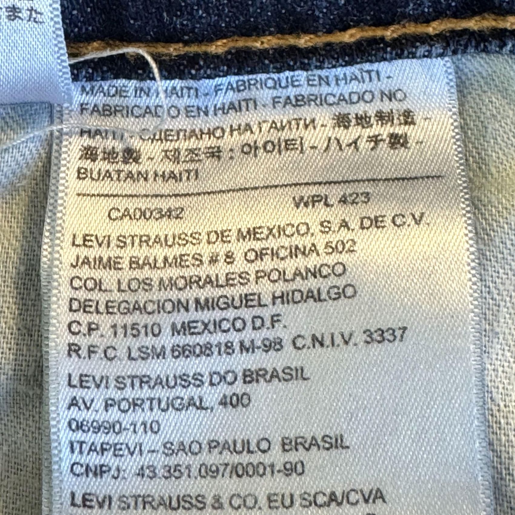 Levi's Levi'S Jeans Mens 42x30 Blue Stretch Denim Straight Leg Medium Wash Casual - Great Condition Size US 42 / EU 58 - 6 Thumbnail