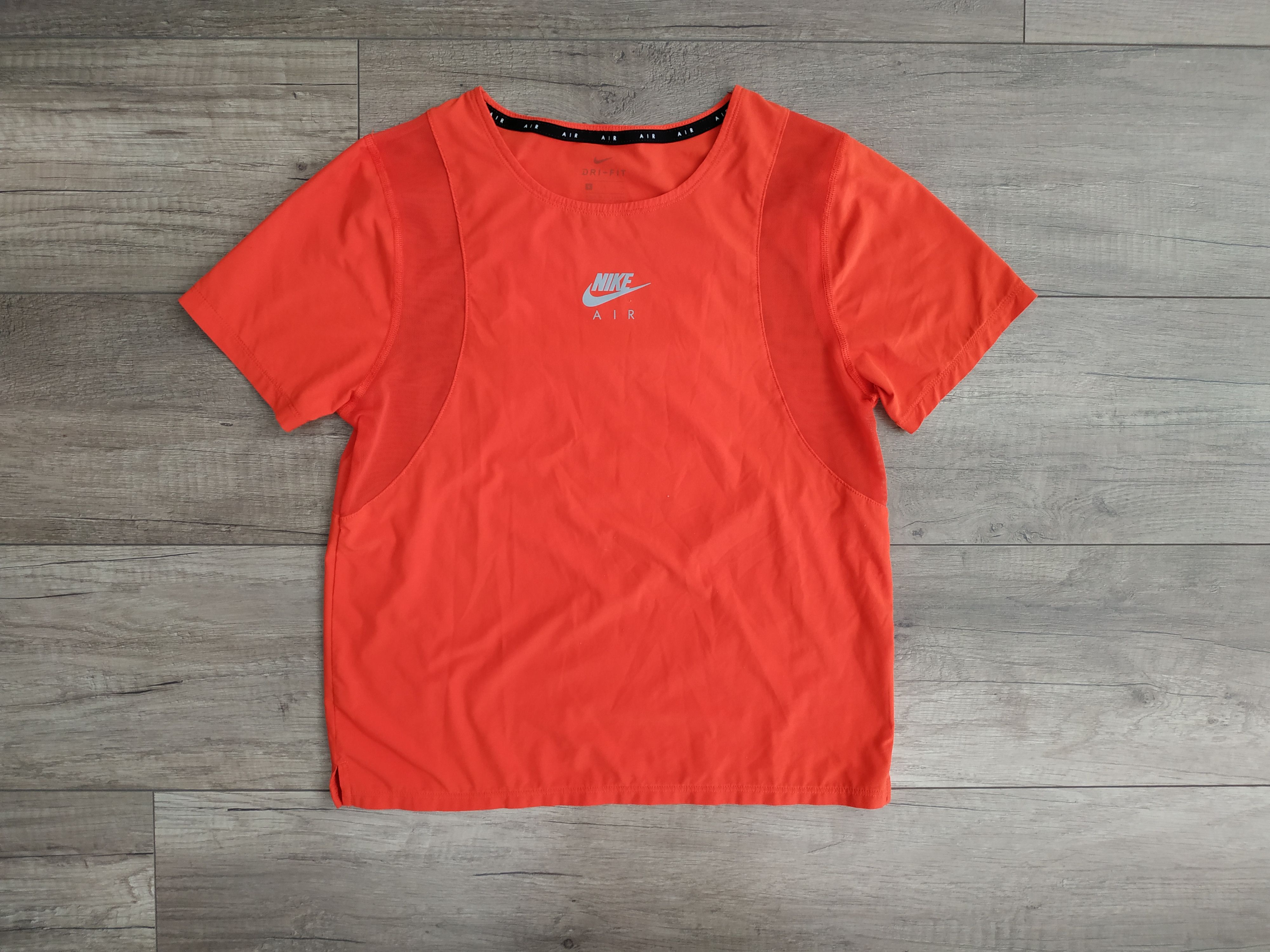 Nike Nike Dri-Fit Women's Reflective Training T-shirt Top, SMALL Size S / US 4 / IT 40 - 1 Thumbnail