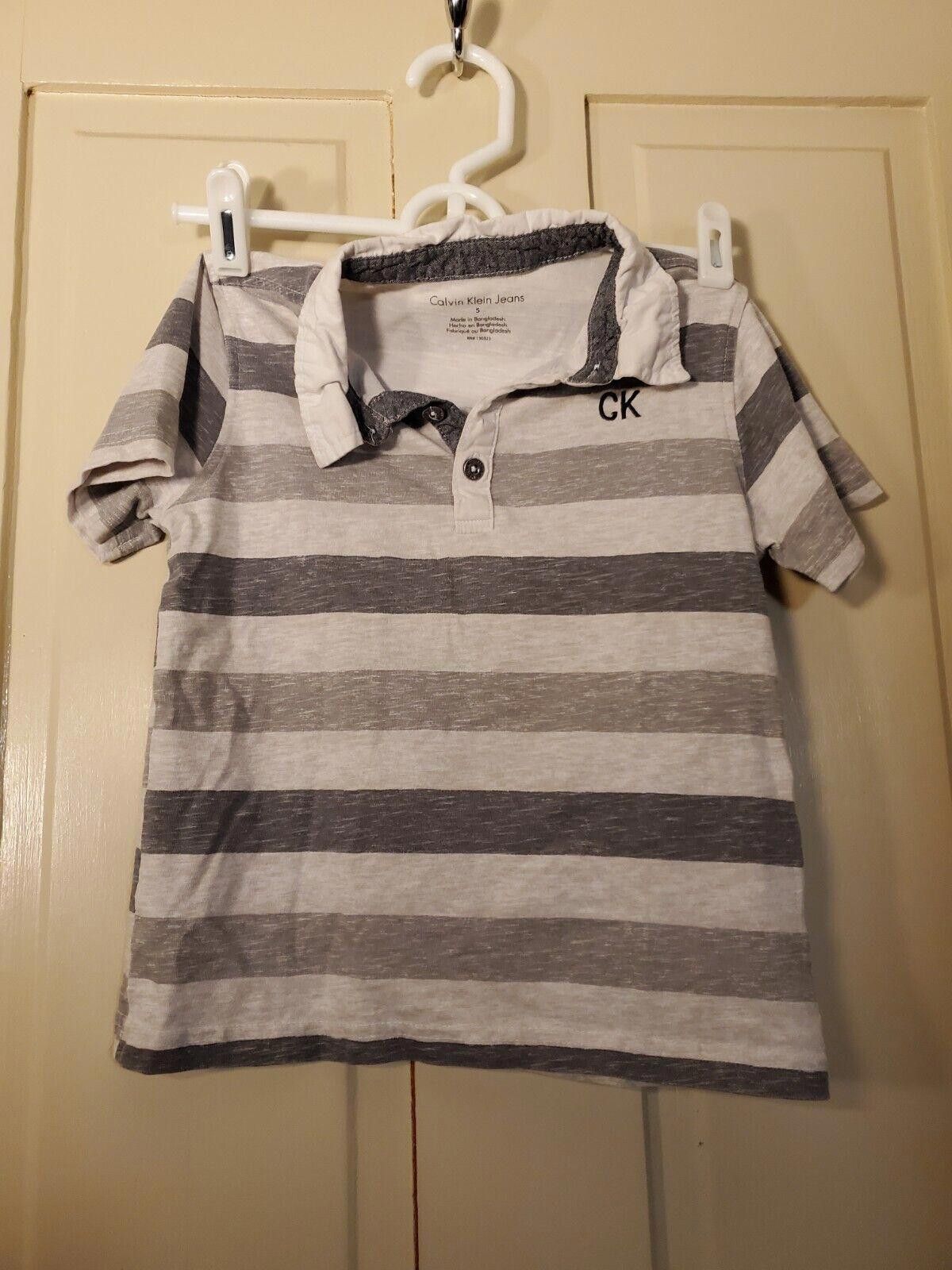 Calvin Klein CALVIN KLEIN Young Boy's Striped Polo Shirt Sz 5 Size ONE SIZE - 1 Thumbnail