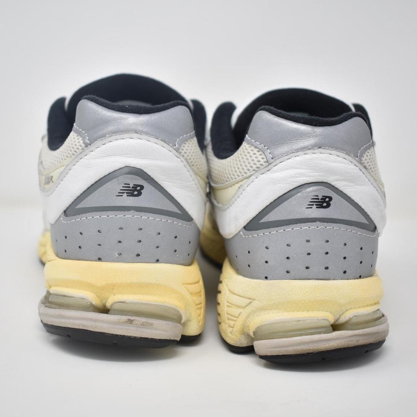 thisisneverthat 2000 New Balance 2002R thisisneverthat Size US 8.5 / EU 41-42 - 4 Thumbnail