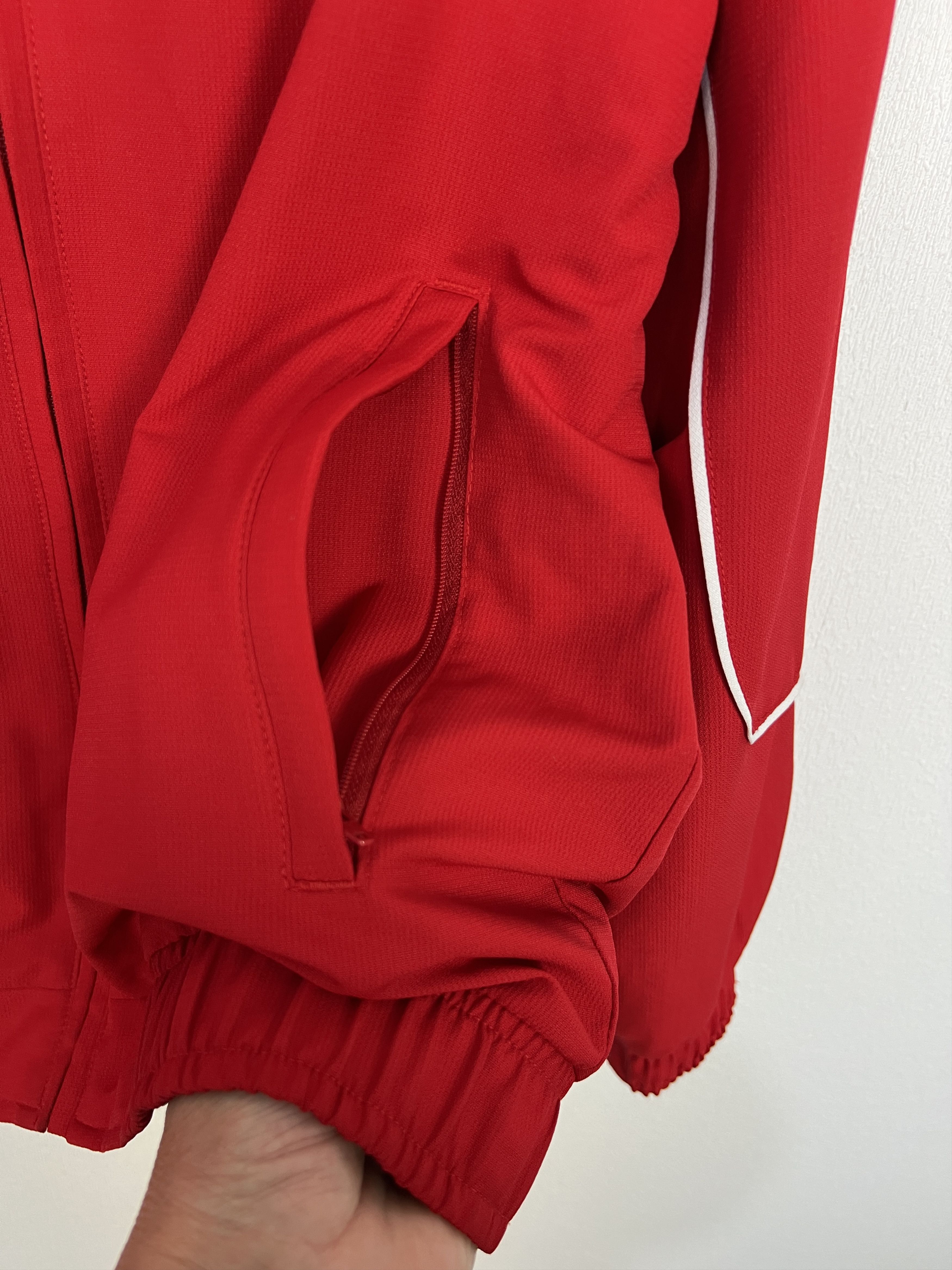 Reebok Vintage Reebok Liverpool Football Train Jacket Soccer Track Size US M / EU 48-50 / 2 - 5 Thumbnail