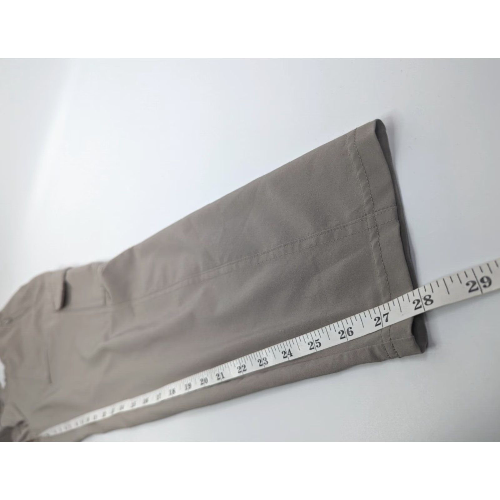 Athleta Athleta Chelsea Cargo Pant Light Asphalt Taupe 594971 Size 6 Lightweight Pull On Grey Cargo Pant Women Size 28" / US 6 / IT 42 - 6 Thumbnail