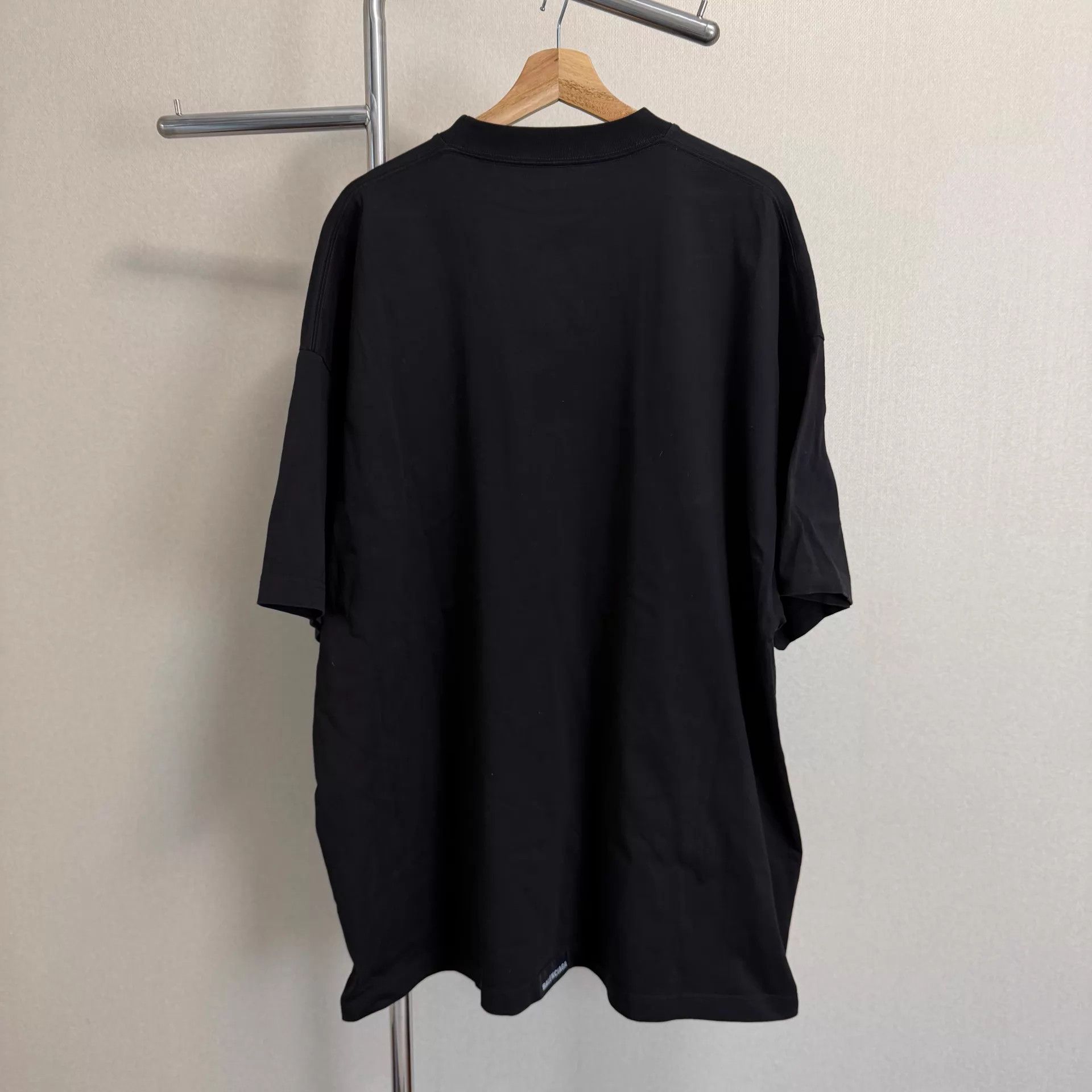 Balenciaga Balenciaga Crew Neck Short Sleeve T Black O/S Size 4 SS22 Size US XL / EU 56 / 4 - 2 Thumbnail