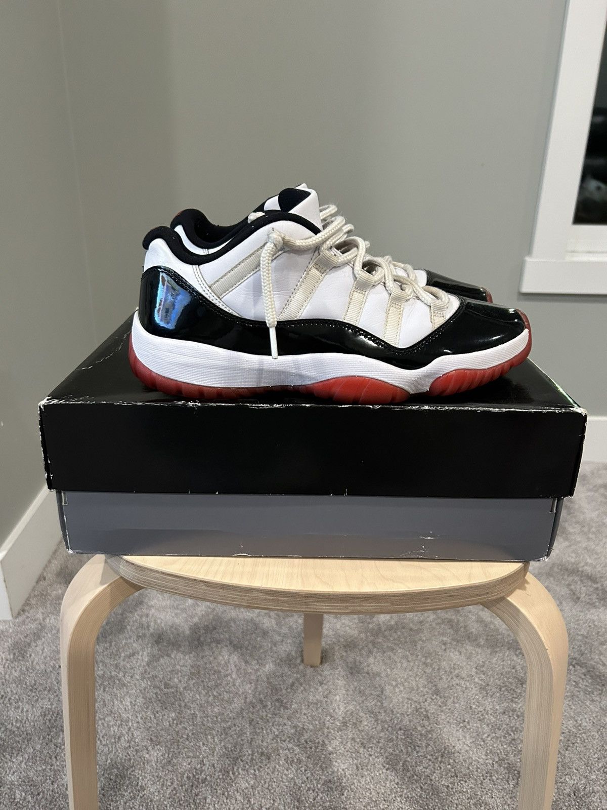 Jordan Brand Jordan 11 Retro Low 'Concord-Bred' Size US 10 / EU 43 - 2 Thumbnail