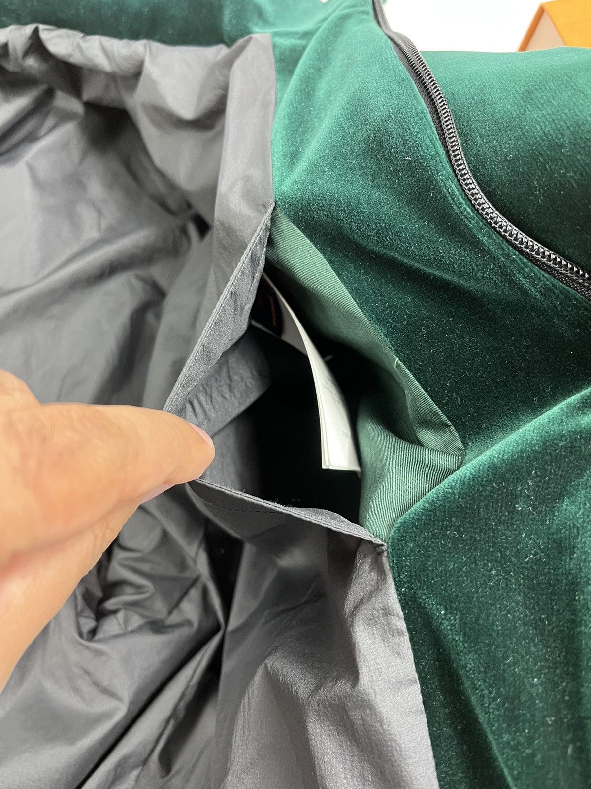Louis Vuitton TECHNICAL TAPED VELOUR WINDBREAKER JACKET Size US XXL / EU 58 / 5 - 9 Thumbnail