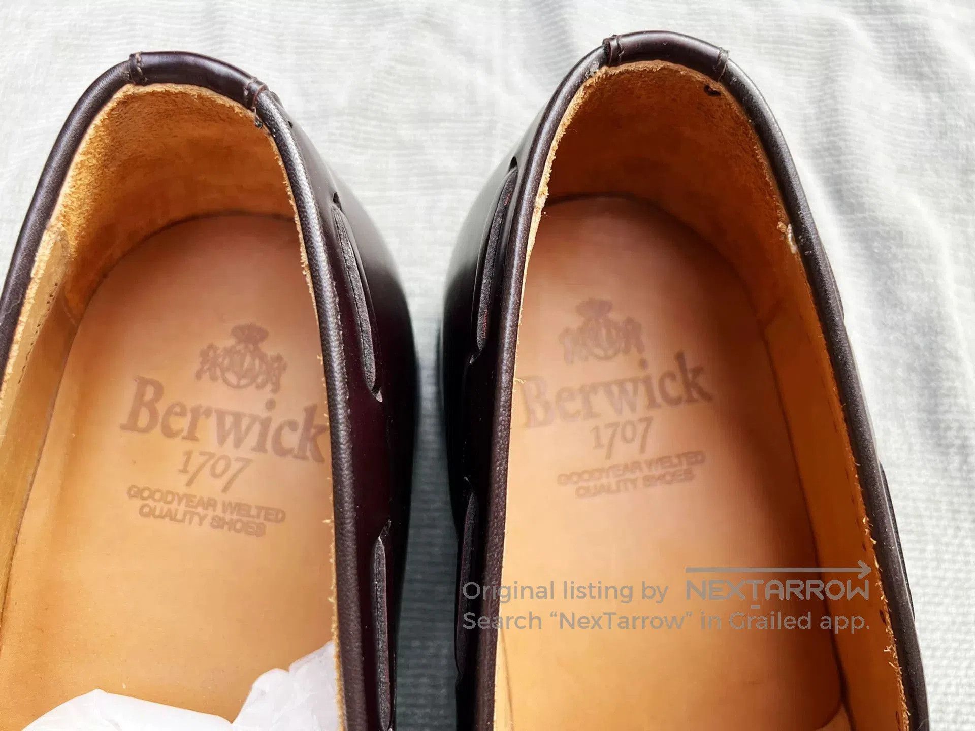 Berwick 1707 Burgundy Leather Loafers with Tassels. Size US 10 / EU 43 - 3 Thumbnail