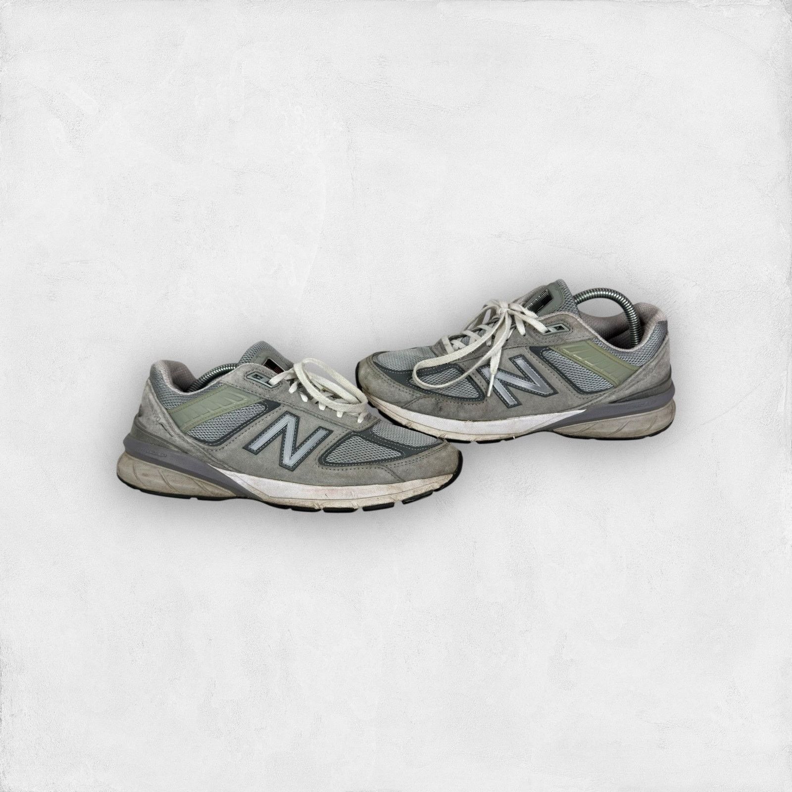 New Balance New Balance 990v5 Mens Gray Mesh Running Sneakers Shoes 9 Size US 9 / EU 42 - 1 Thumbnail