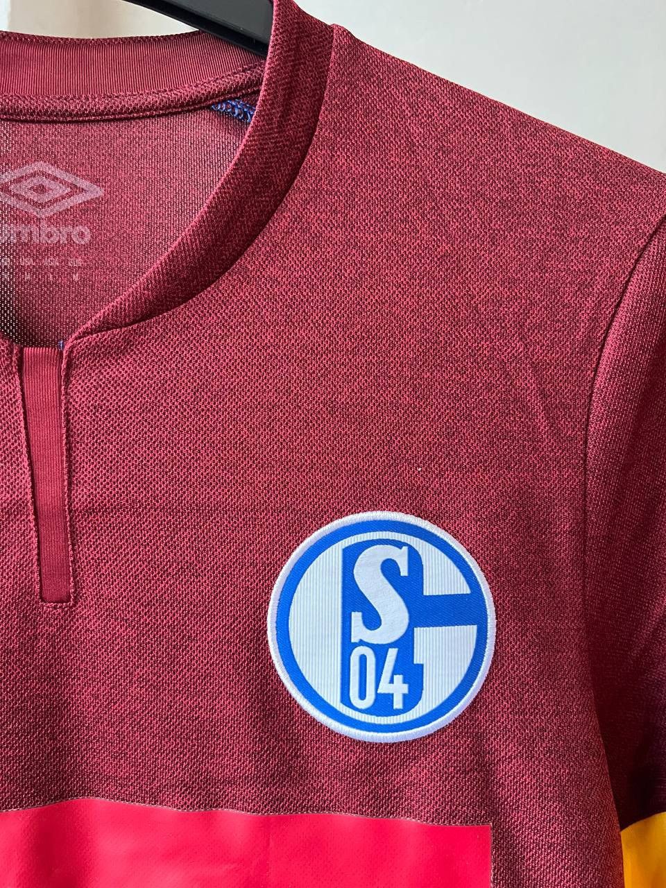 Umbro 2021/22 SCHALKE 04 THIRD SOCCER JERSEY FOOTBALL SHIRT SZ M Size US M / EU 48-50 / 2 - 5 Thumbnail