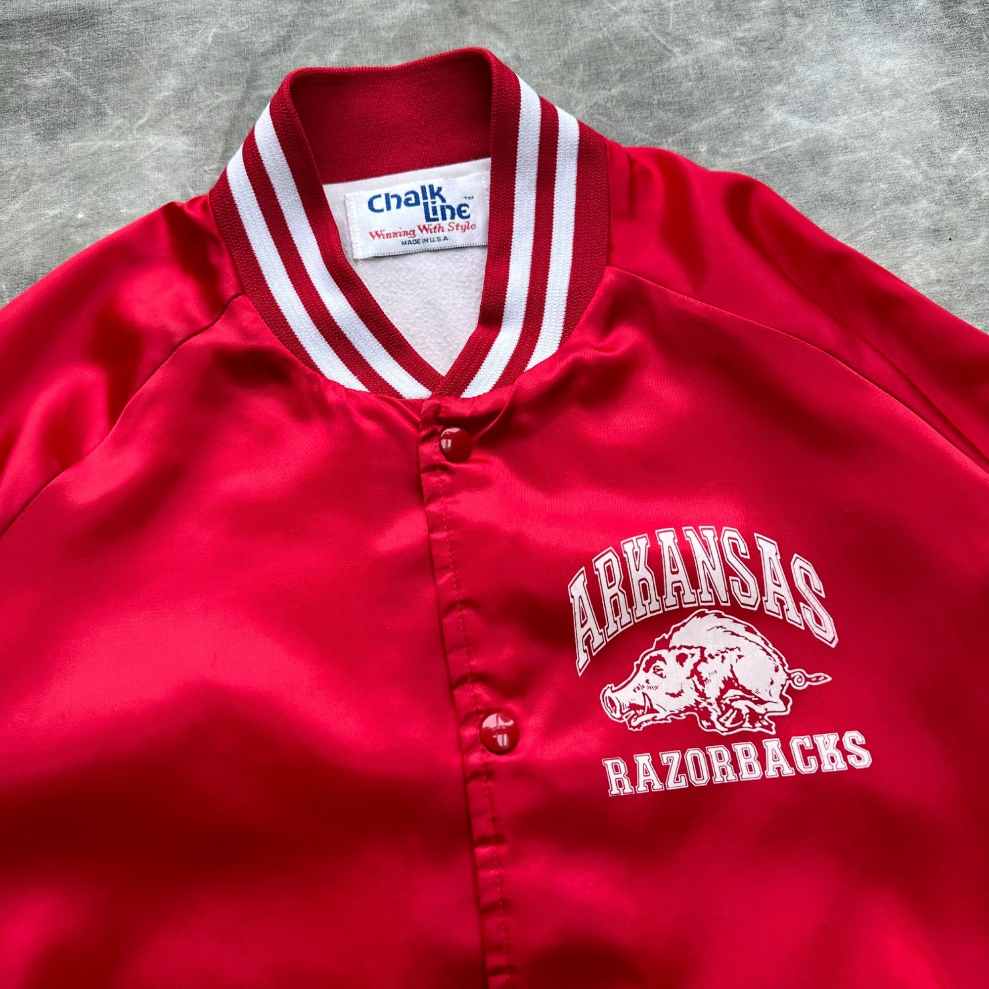 Vintage Vintage 80s/90s Chalk Line Arkansas Razorbacks Satin Bomber Size US L / EU 52-54 / 3 - 3 Thumbnail
