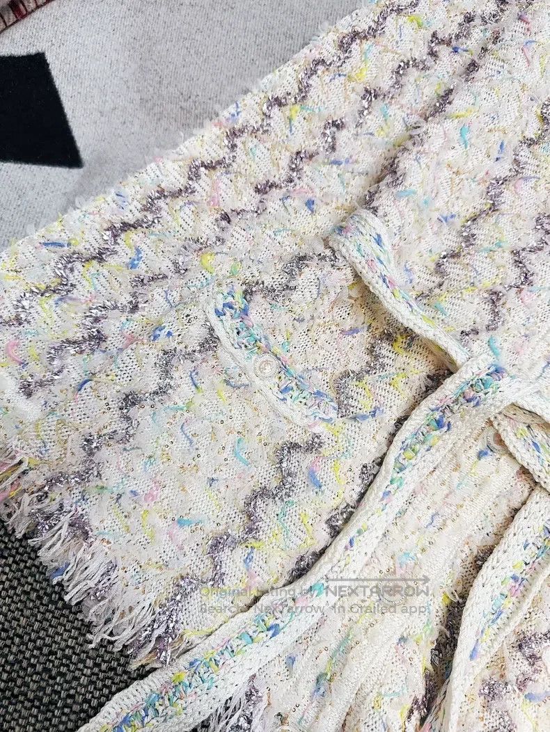 Chanel Chanel 22P beige sequin phantom striped tassel knitted lon Size XS / US 0-2 / IT 36-38 - 4 Thumbnail