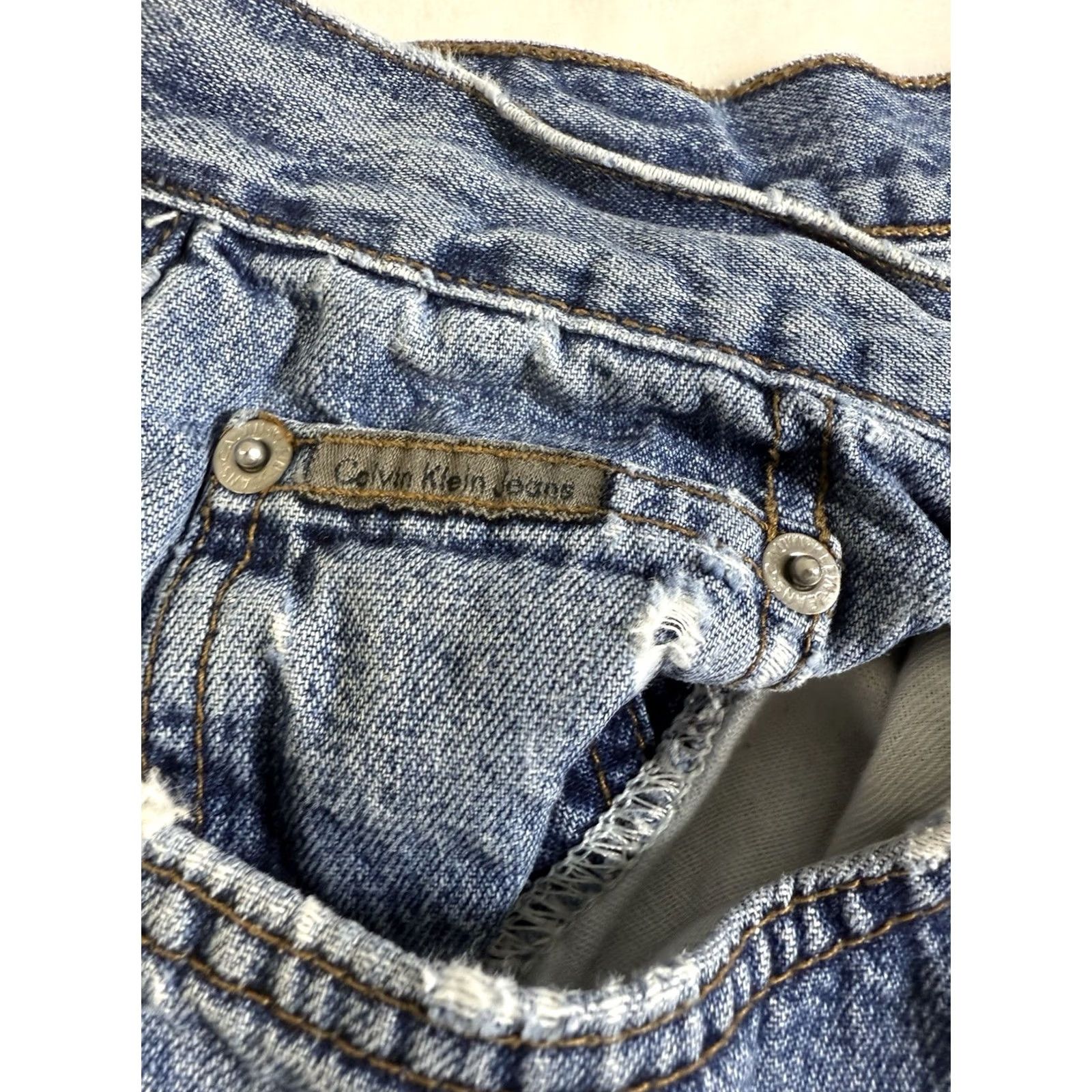 Calvin Klein Calvin Klein Women's Jeans Size 16 Regular Bootcut Light Blue Wash Denim with Logo Accents Size 38" / US 16 / IT 52 - 3 Thumbnail