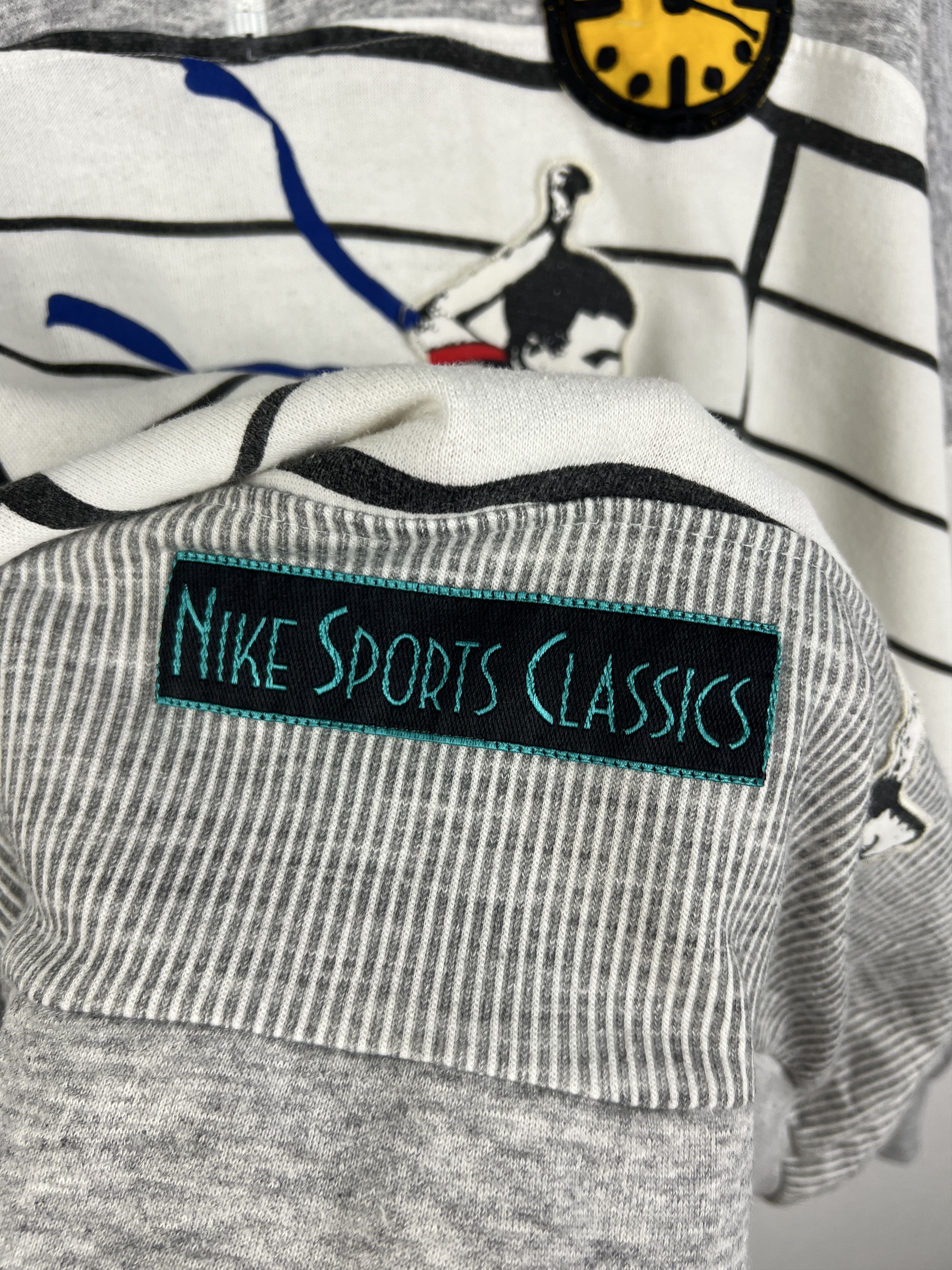 Nike Sports Classics Run Athletic Sweatshirt 1/4 Zip Track Top Size US M / EU 48-50 / 2 - 5 Thumbnail