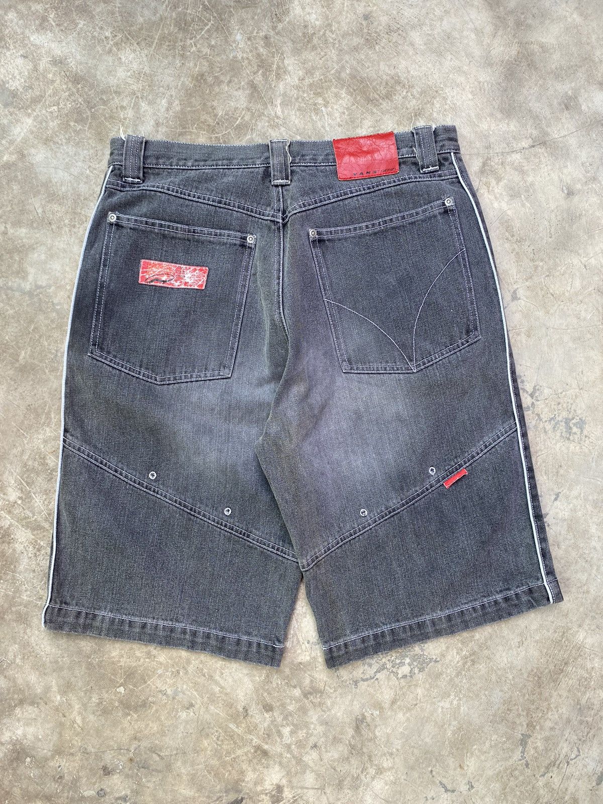 Vans × Vintage Y2K Vans Jorts Denim Size US 32 / EU 48 - 1 Thumbnail