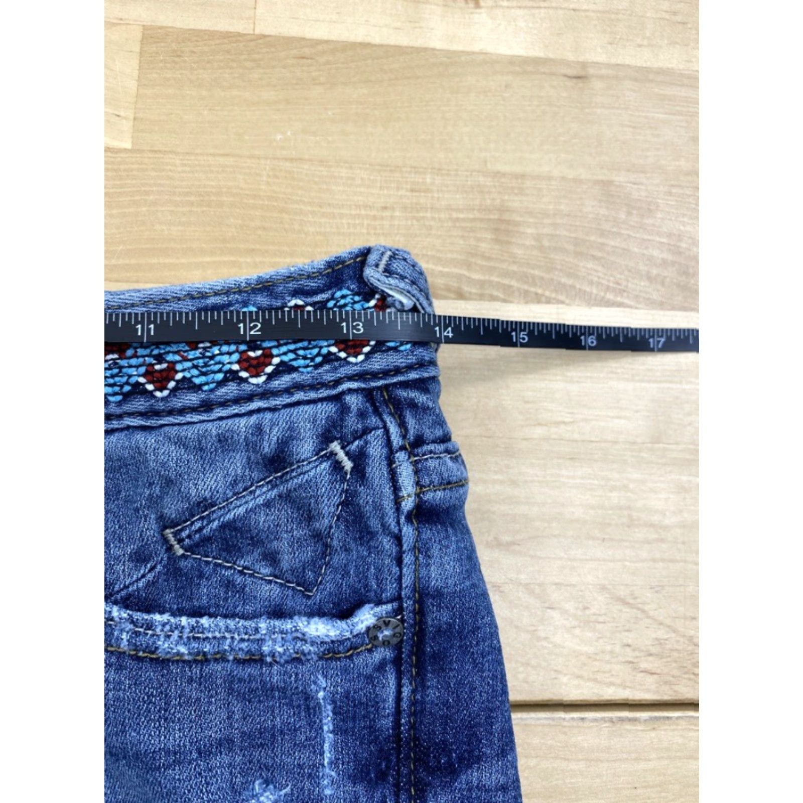 Vintage VIGOSS The Jagger Denim Shorts With Embroidered Waistline Size 26 #2933 Size 29" - 6 Thumbnail