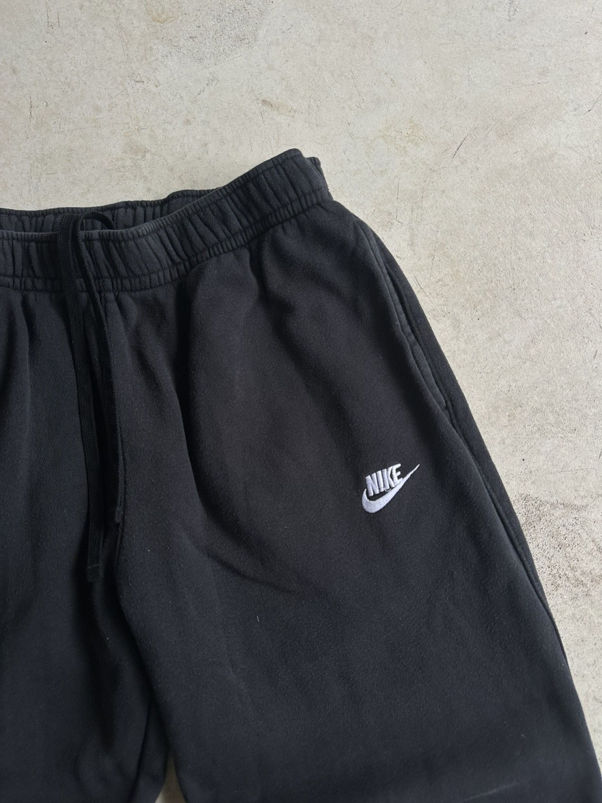 Nike Vintage Nike Sweatpants Size US 34 / EU 50 - 2 Thumbnail