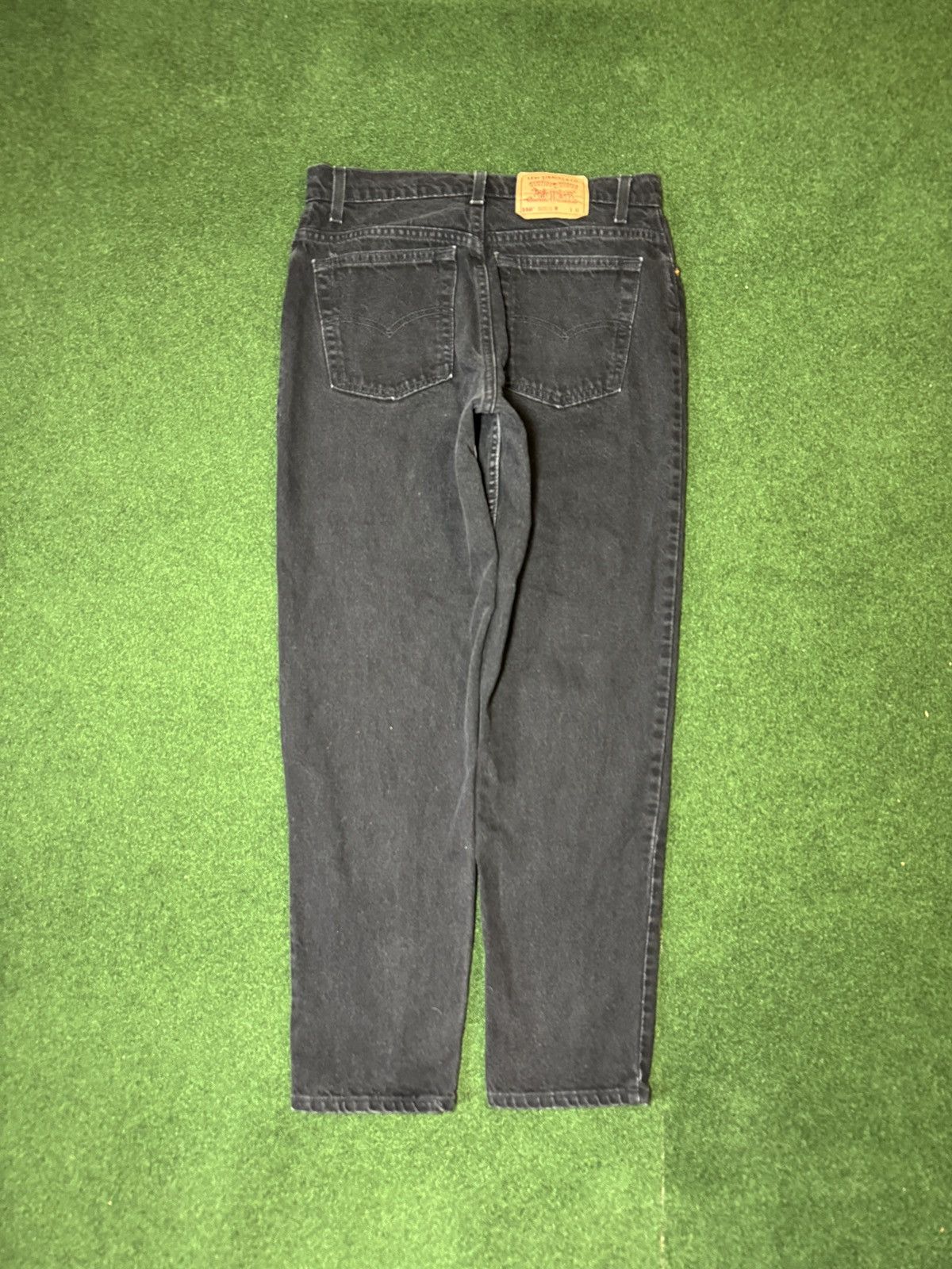 Levi's × Levi's Vintage Clothing × Vintage Vintage 90s Levi’s 550 Relaxed Fit Dark Wash Wide Leg Jeans Size US 32 / EU 48 - 1 Thumbnail