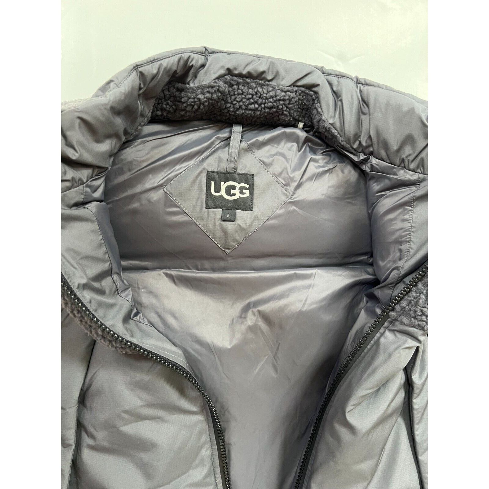 UGG Men's Zoltan Sherpa Puffer Vest Gray Size L NWT