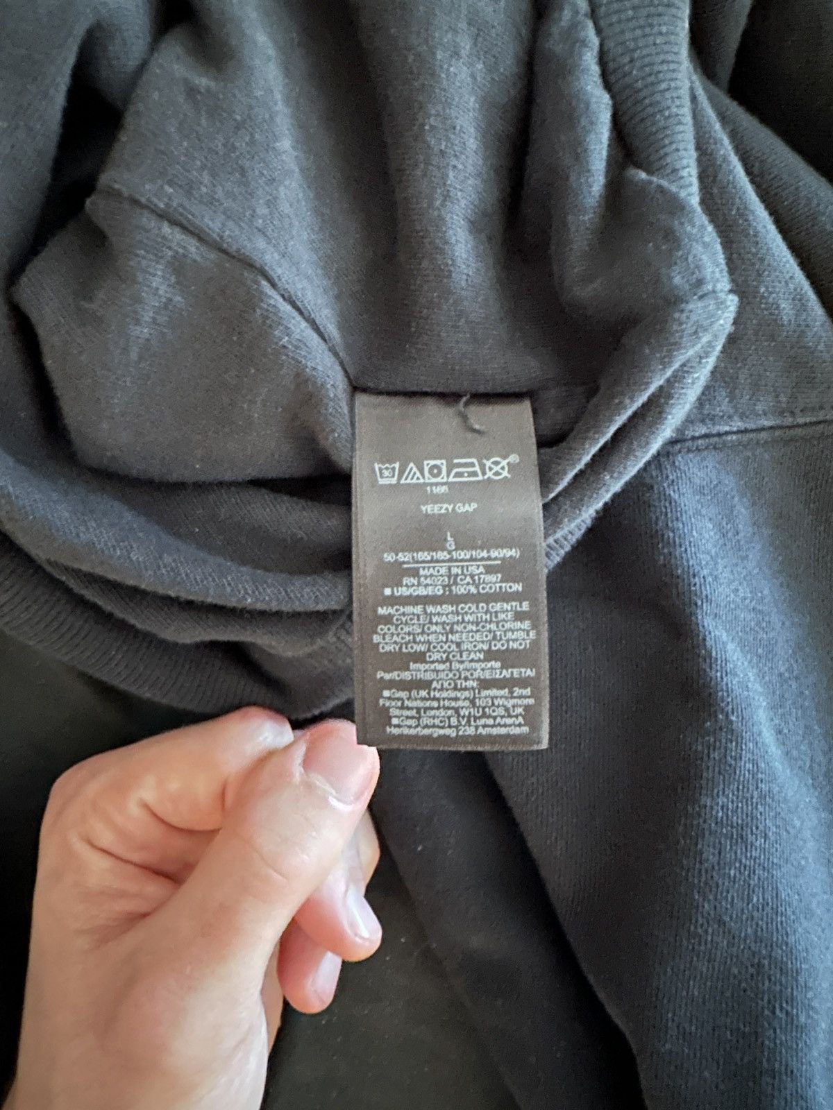 Balenciaga × Gap × Kanye West Balenciaga x GAP hoodie Size US L / EU 52-54 / 3 - 4 Thumbnail