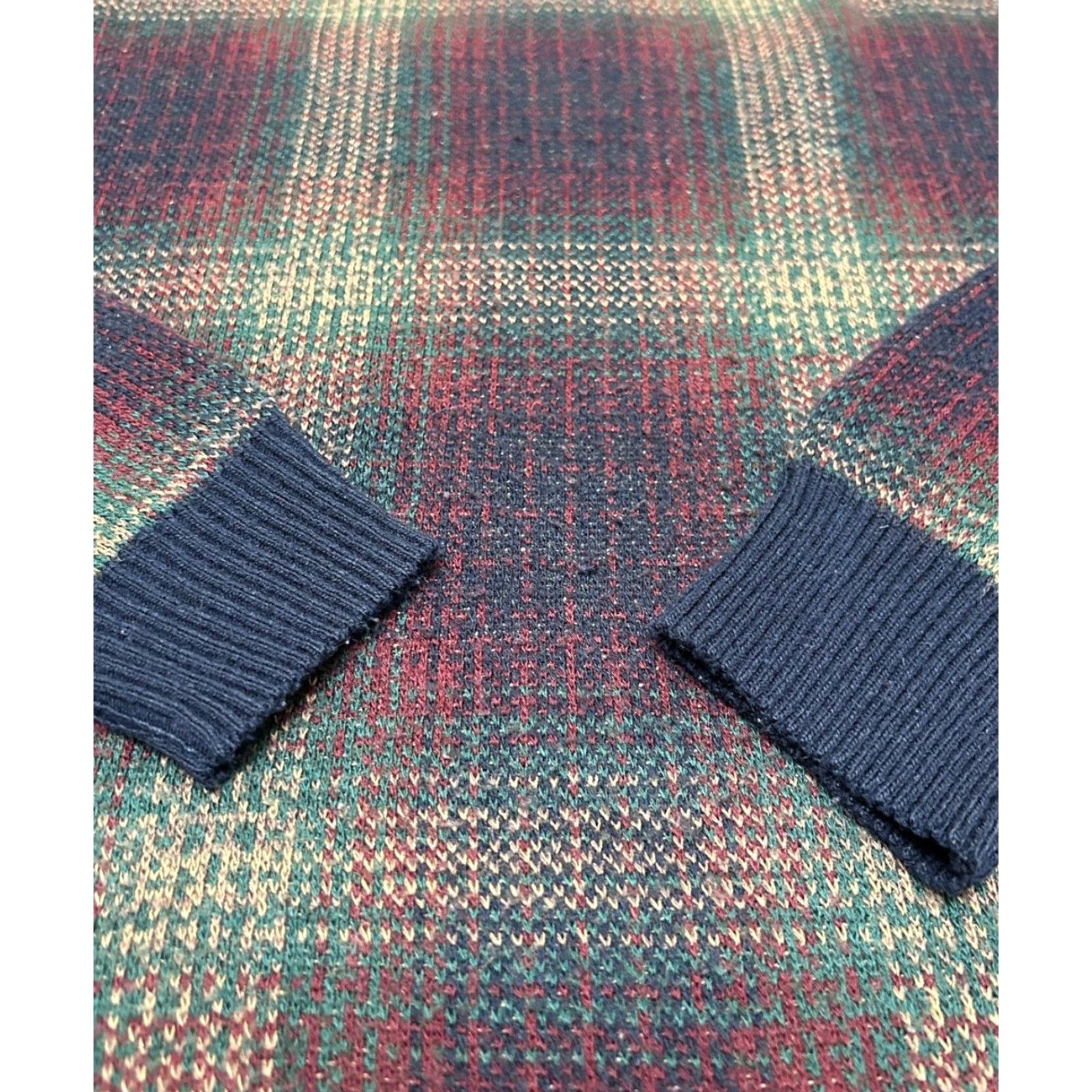 Van Heusen Vintage Van Heusen Men's Sweater 90s Long Sleeve Plaid Blue Acrylic Size Large Size US L / EU 52-54 / 3 - 3 Thumbnail