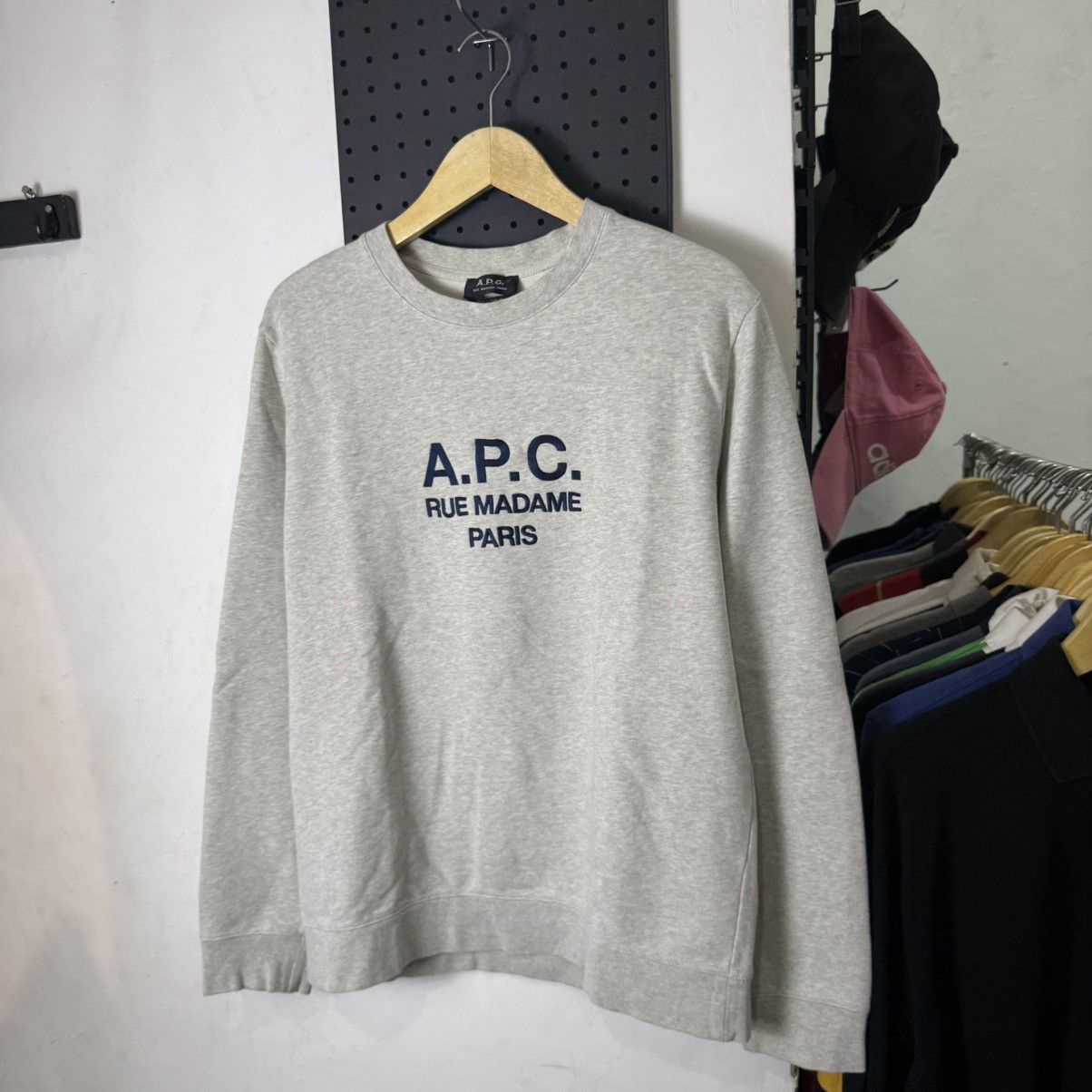 A.P.C. A.P.C. Rue Madame Paris gray sweatshirt Size US XL / EU 56 / 4 - 2 Thumbnail