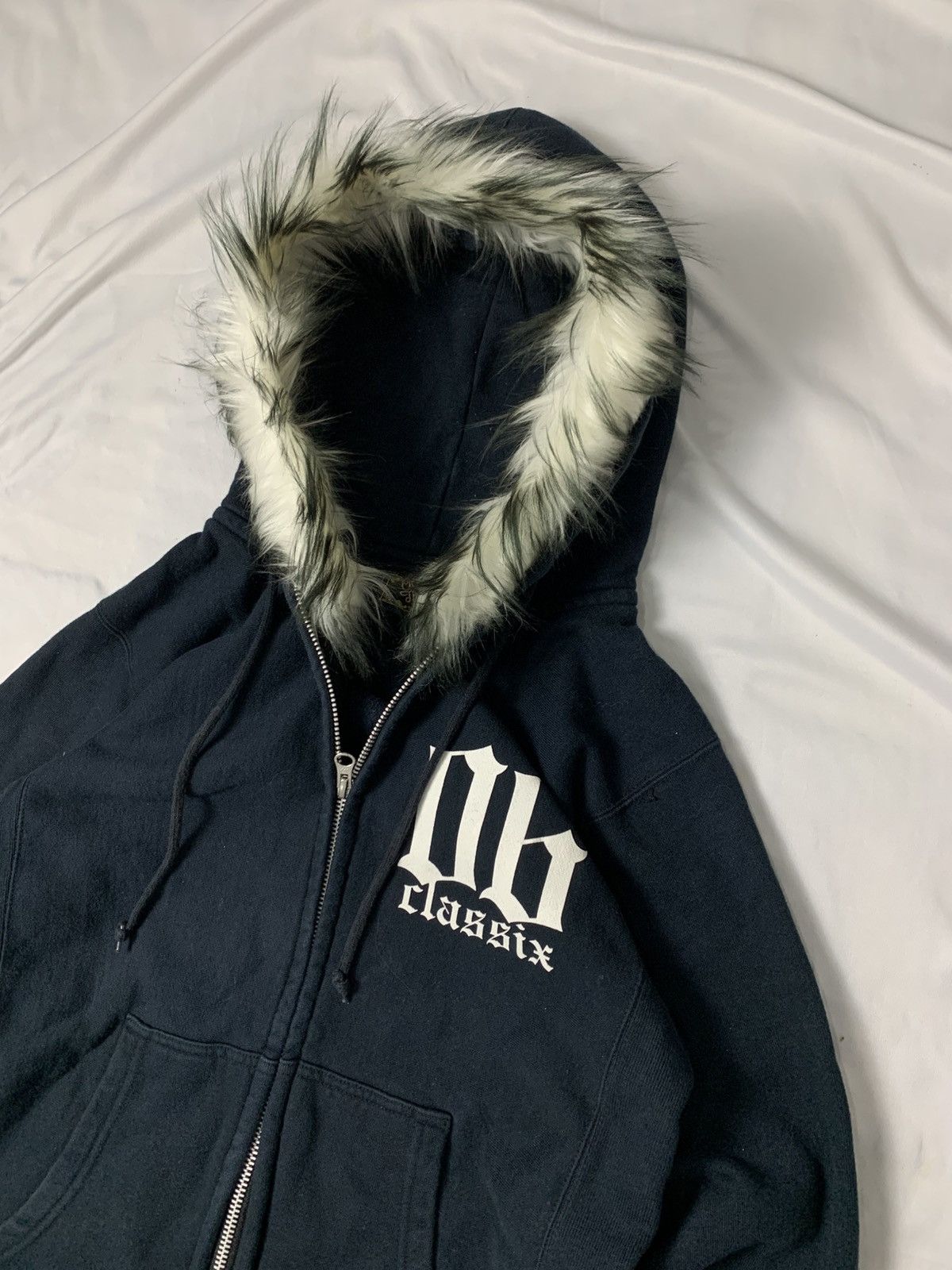 Le Grande Bleu (L.G.B.) Fur hoodie japanese OG classic unfefined ifsx Size US M / EU 48-50 / 2 - 3 Thumbnail