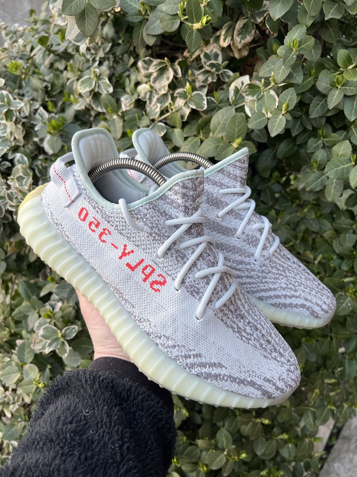 Yeezy Adidas Men's Yeezy Boost 350 V2 Blue Tint Size US 8.5 / EU 41-42 - 1 Thumbnail