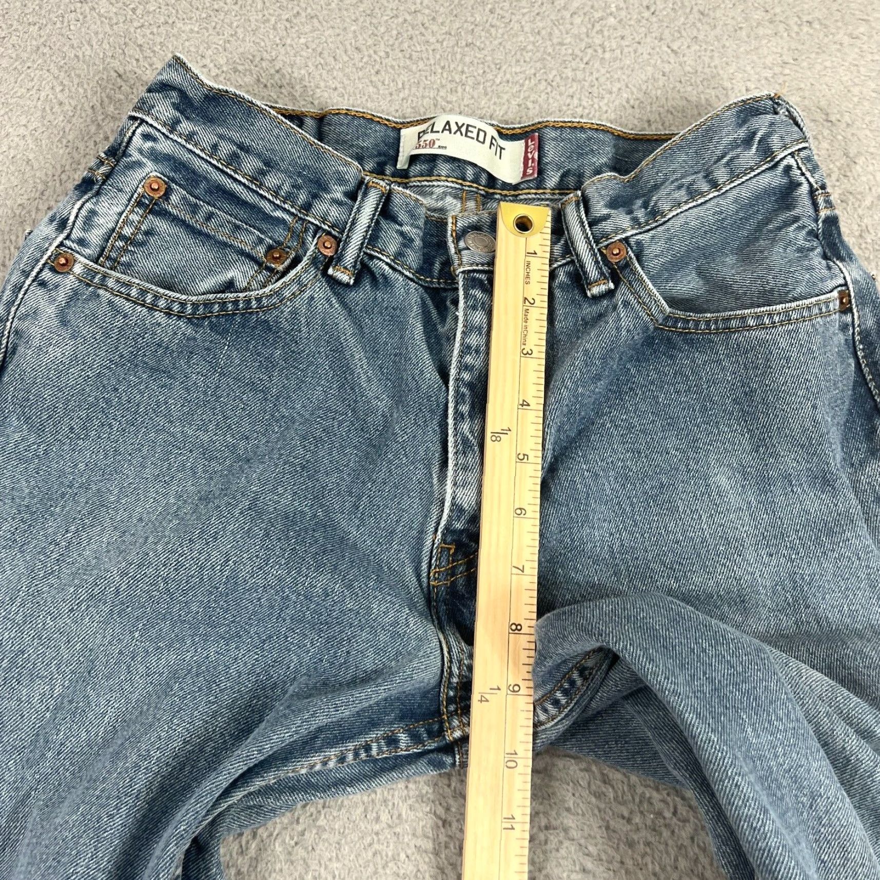 Levi's VINTAGE Levi's 550 Jeans Mens 29x31 Relaxed Fit Distressed Straight Leg Grunge Y2K Blue Size US 29 - 3 Thumbnail