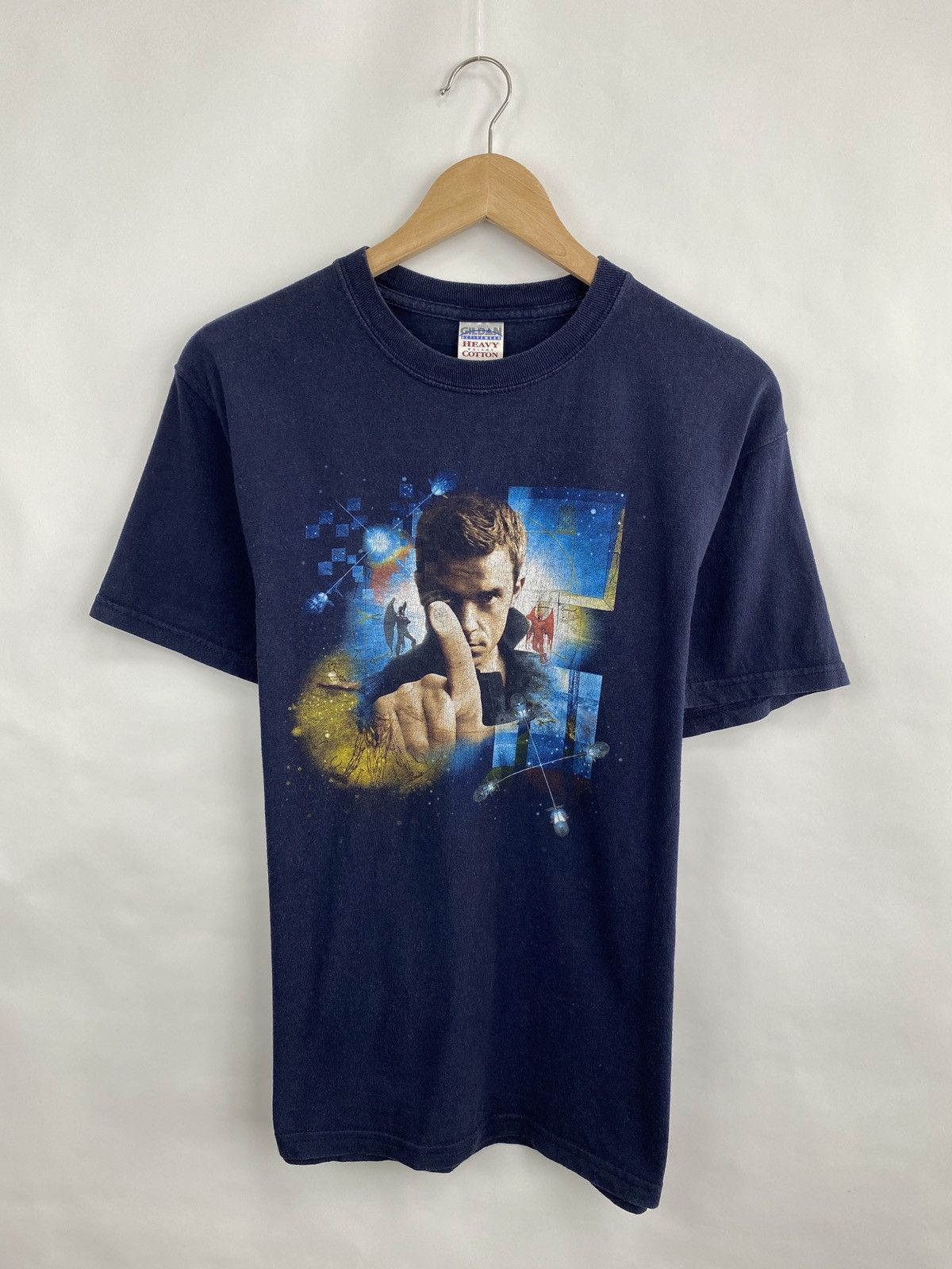 Gildan Vintage 2000 Robbie Williams t-shirt rare retro hype y2k Size US M / EU 48-50 / 2 - 3 Thumbnail