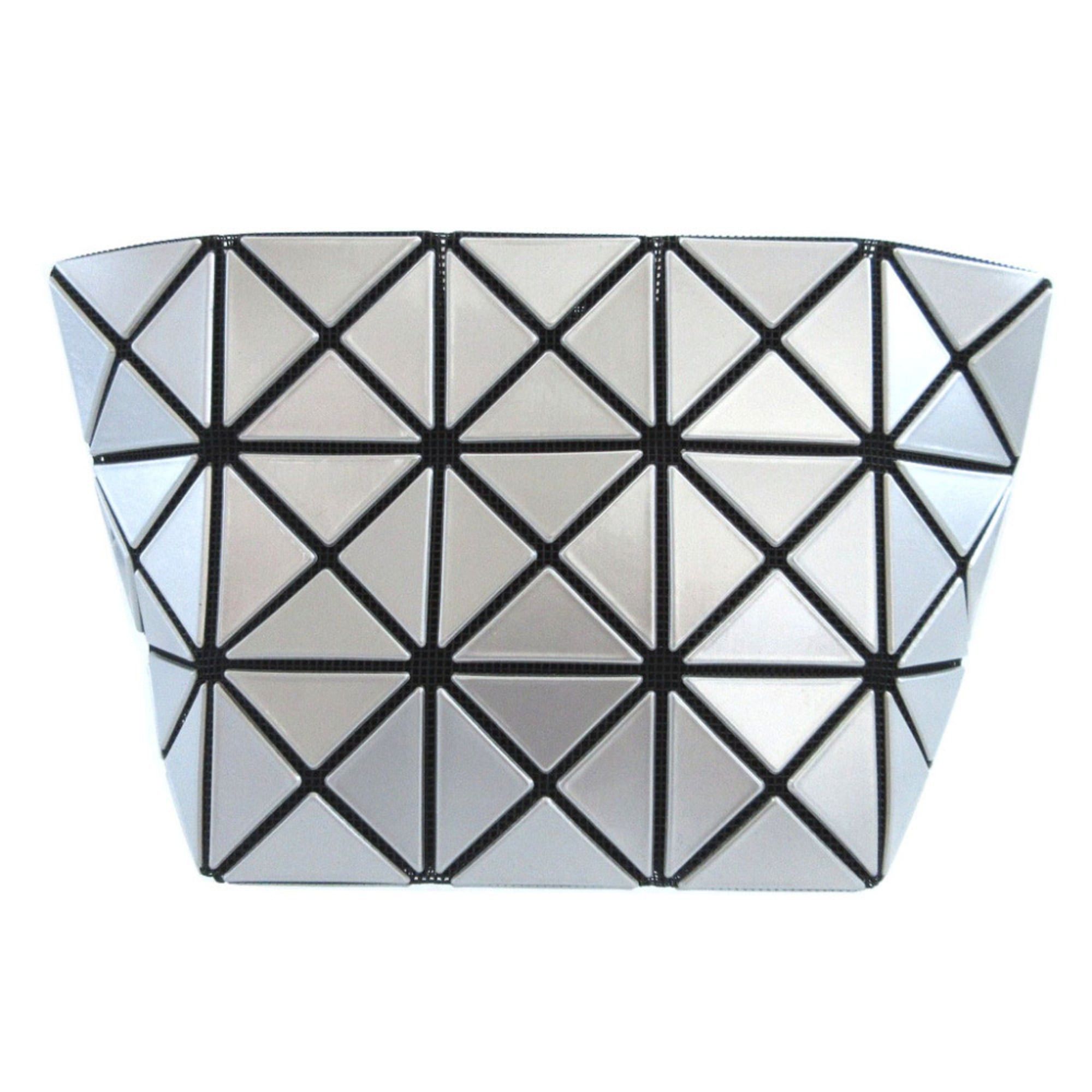 Issey Miyake Like new Bao Issey Miyake silver pouch 1795 BAOBAO ISSEY MIYAKE Size ONE SIZE - 1 Thumbnail