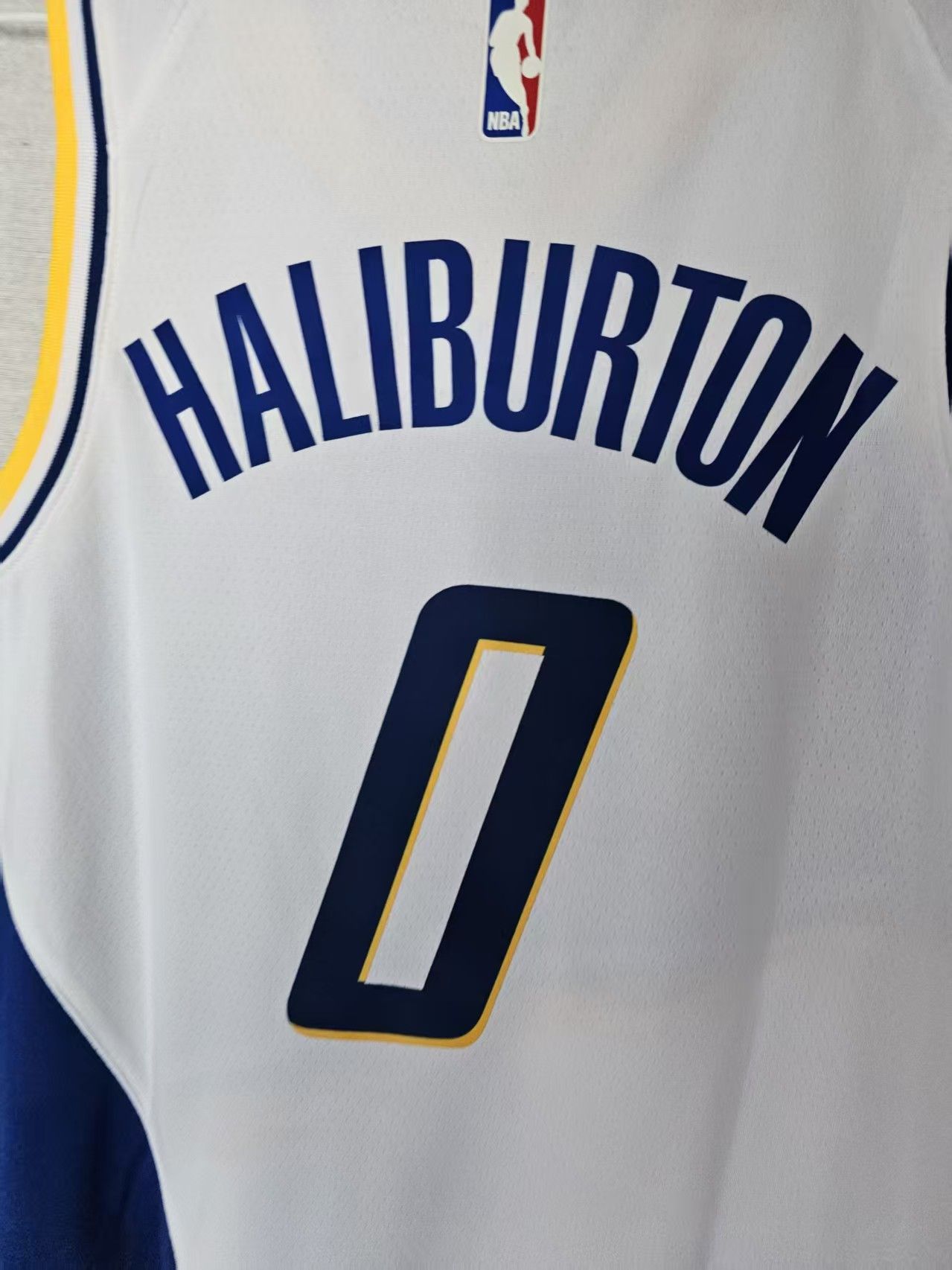 NBA 25 26 Indiana Pacers Tyrese Haliburton Jersey Small Size US S / EU 44-46 / 1 - 3 Thumbnail