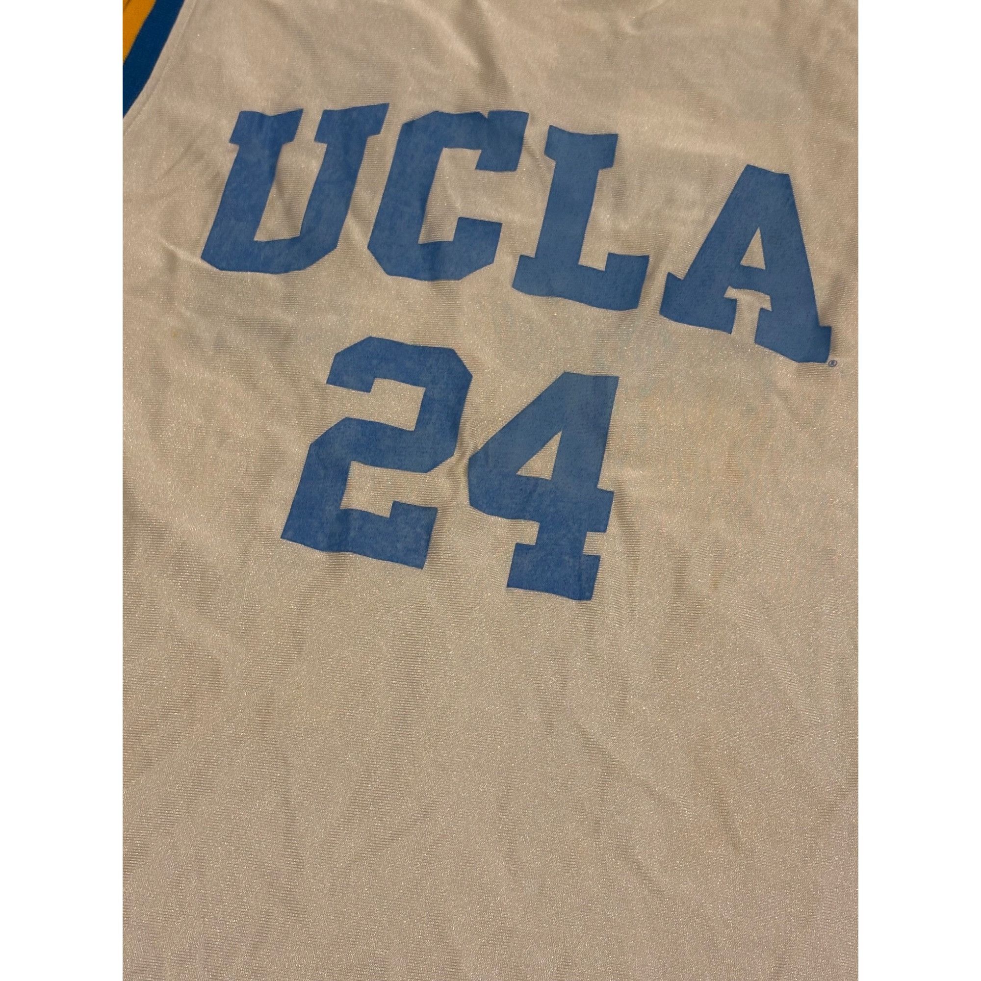 Adidas Vintage 1990’s Adidas UCLA Bruins #24 NCAA Basketball Jersey Size US M / EU 48-50 / 2 - 5 Thumbnail