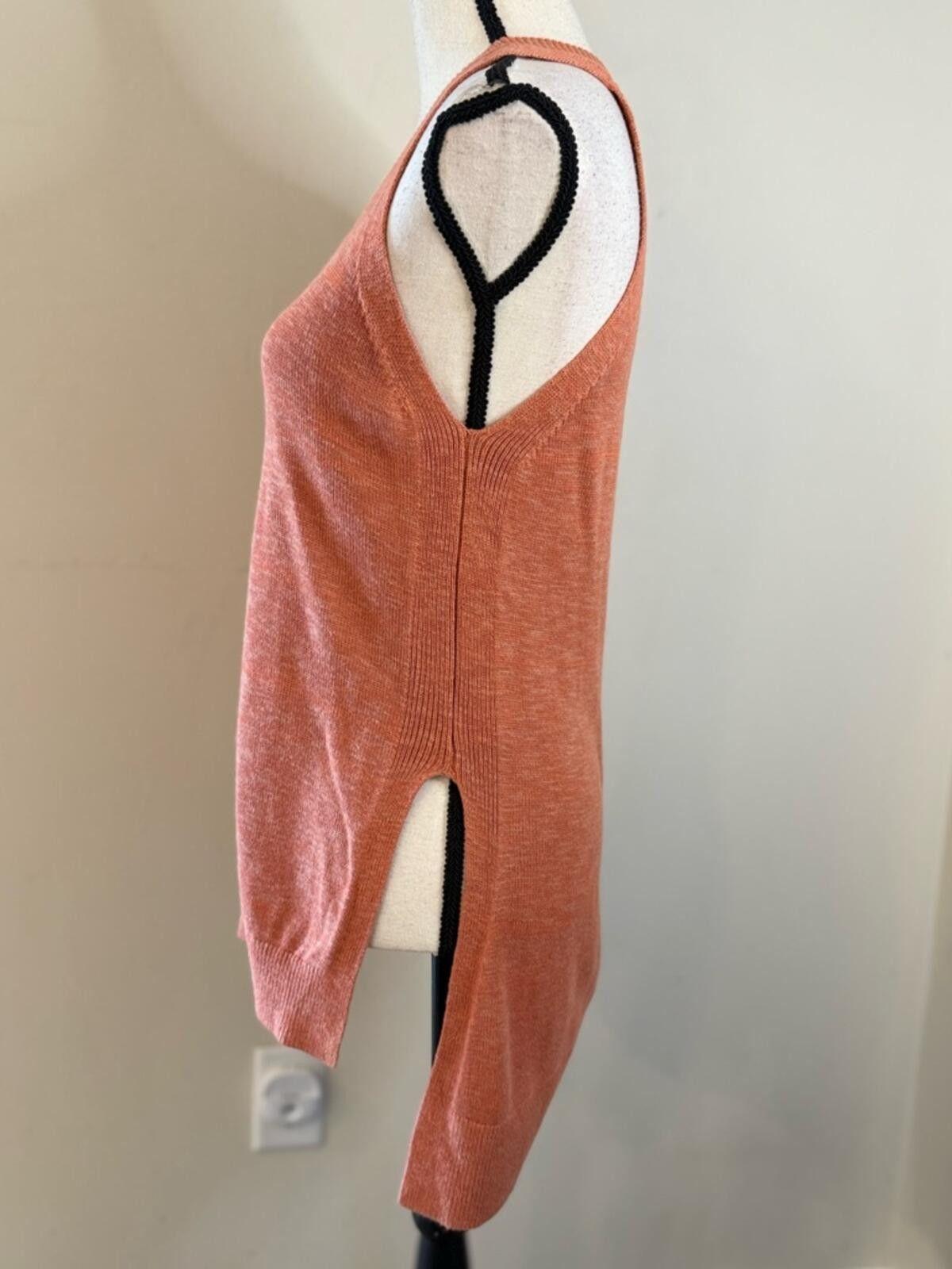Other Anthropologie linen blend sleeveless knit sweater rust SZ XS Size XS / US 0-2 / IT 36-38 - 3 Thumbnail
