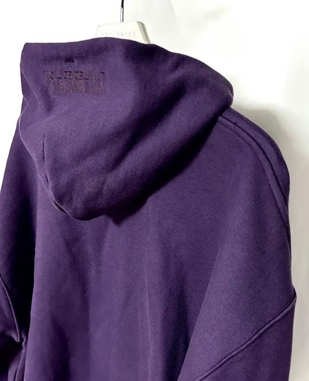Vetements Vetements 18AW FUCK Limited Edition Hood Size US L / EU 52-54 / 3 - 5 Thumbnail