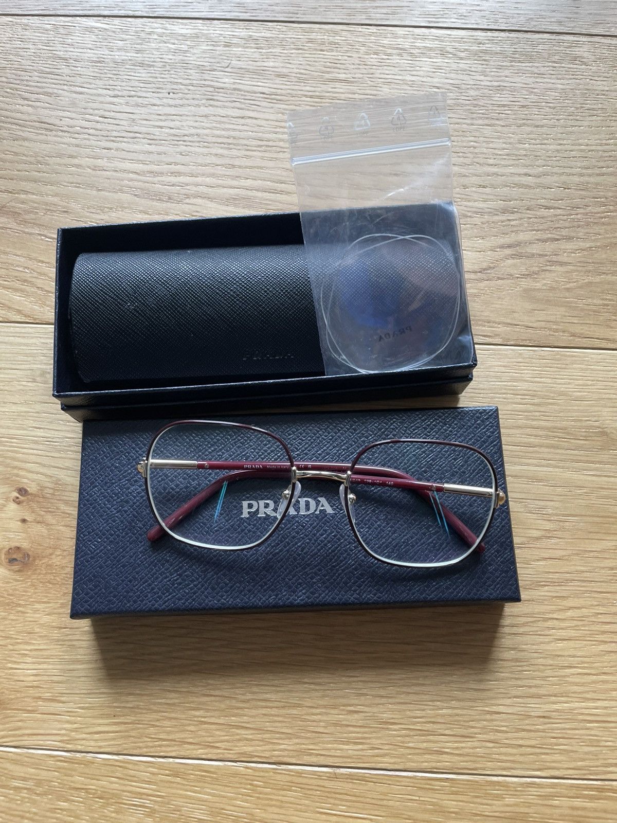 Prada Prada Lenses Size ONE SIZE - 1 Thumbnail