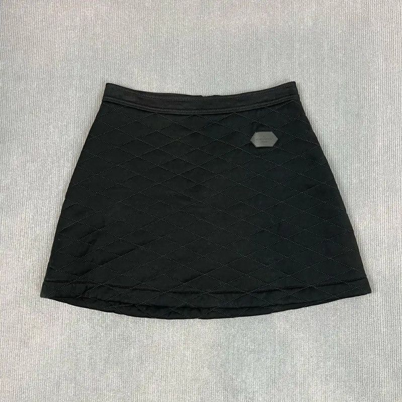 Louis Vuitton Louis Vuitton Black Cotton Skirt for Women 0089 Size 23" - 1 Thumbnail