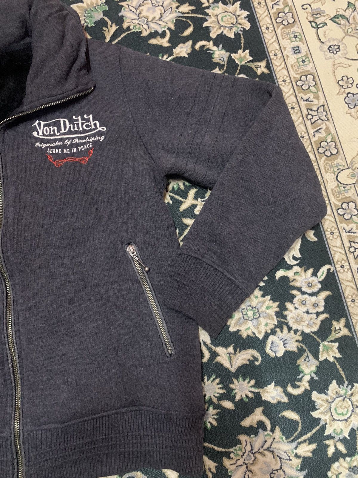 Von Dutch 🔥RARE🔥VON DUTCH LOVE ADDICT NICE BACKHIT Size US M / EU 48-50 / 2 - 6 Thumbnail