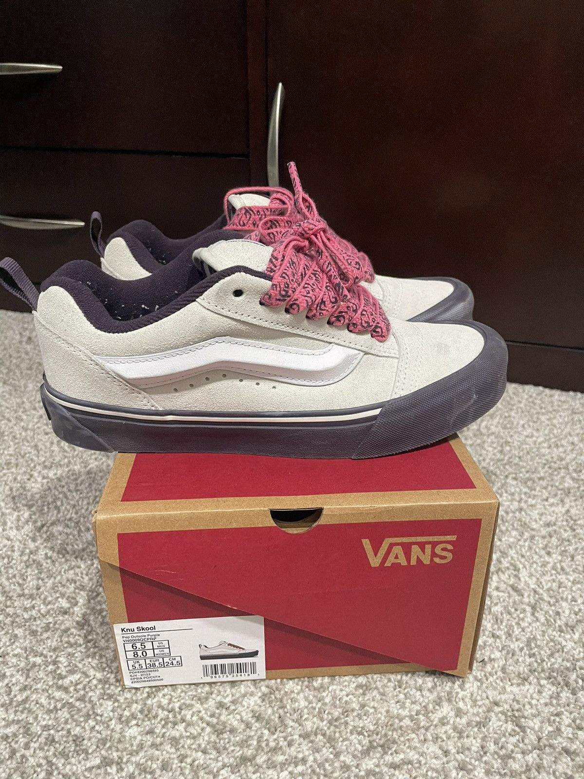 Vans Vans knu skool Size US 6.5 / EU 39-40 - 2 Thumbnail