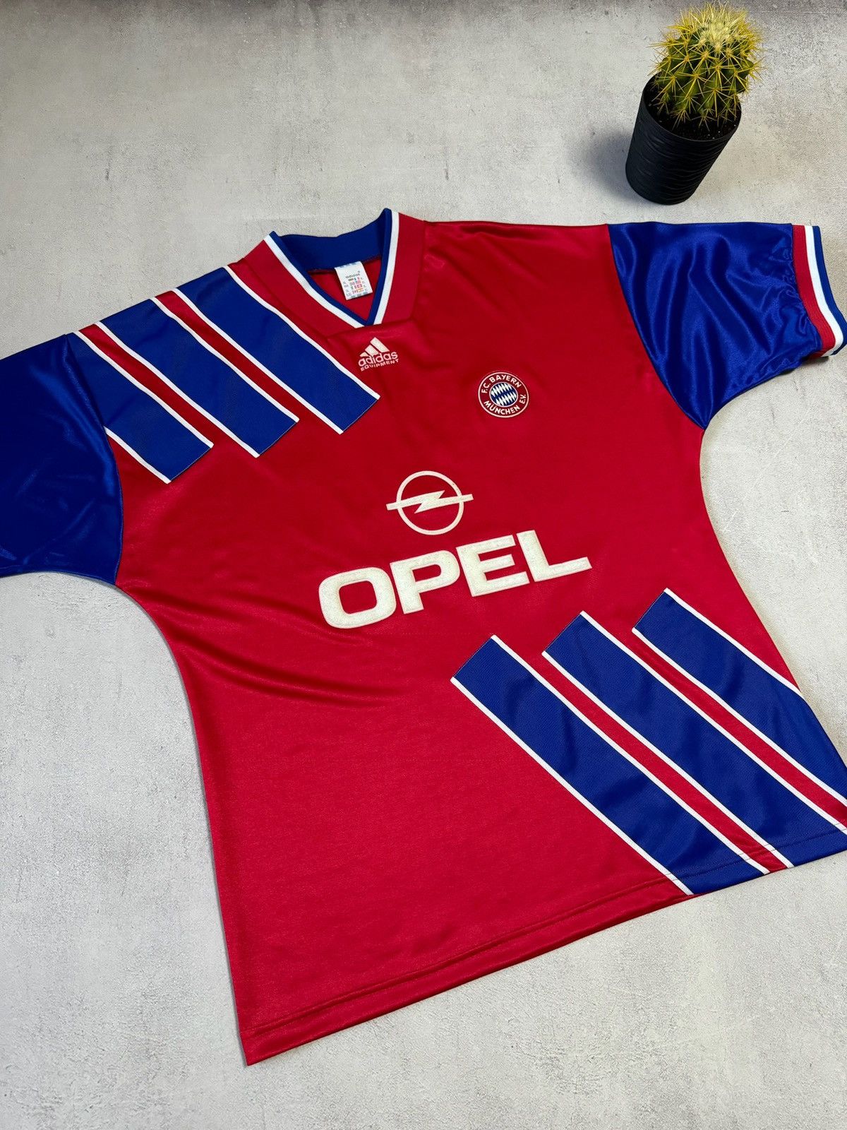 Adidas Vintage Adidas FC Bayern Munich 1993/1994 Home Soccer Jersey Size US XL / EU 56 / 4 - 2 Thumbnail