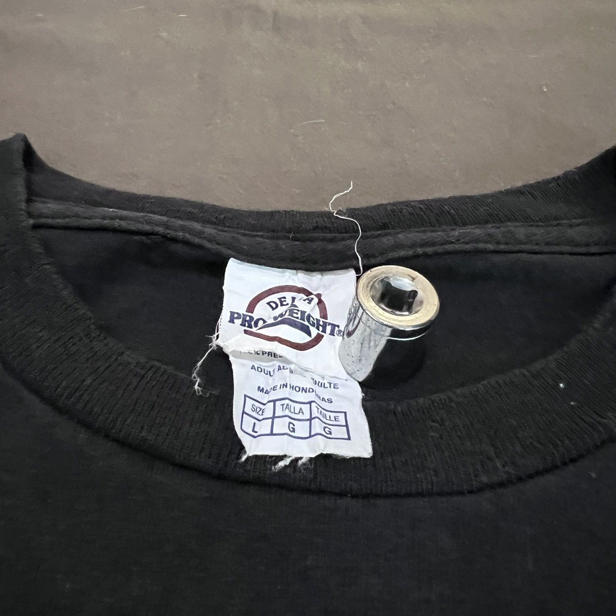 Vintage Vintage Y2K why it is called tourist season Tee Size US L / EU 52-54 / 3 - 4 Thumbnail
