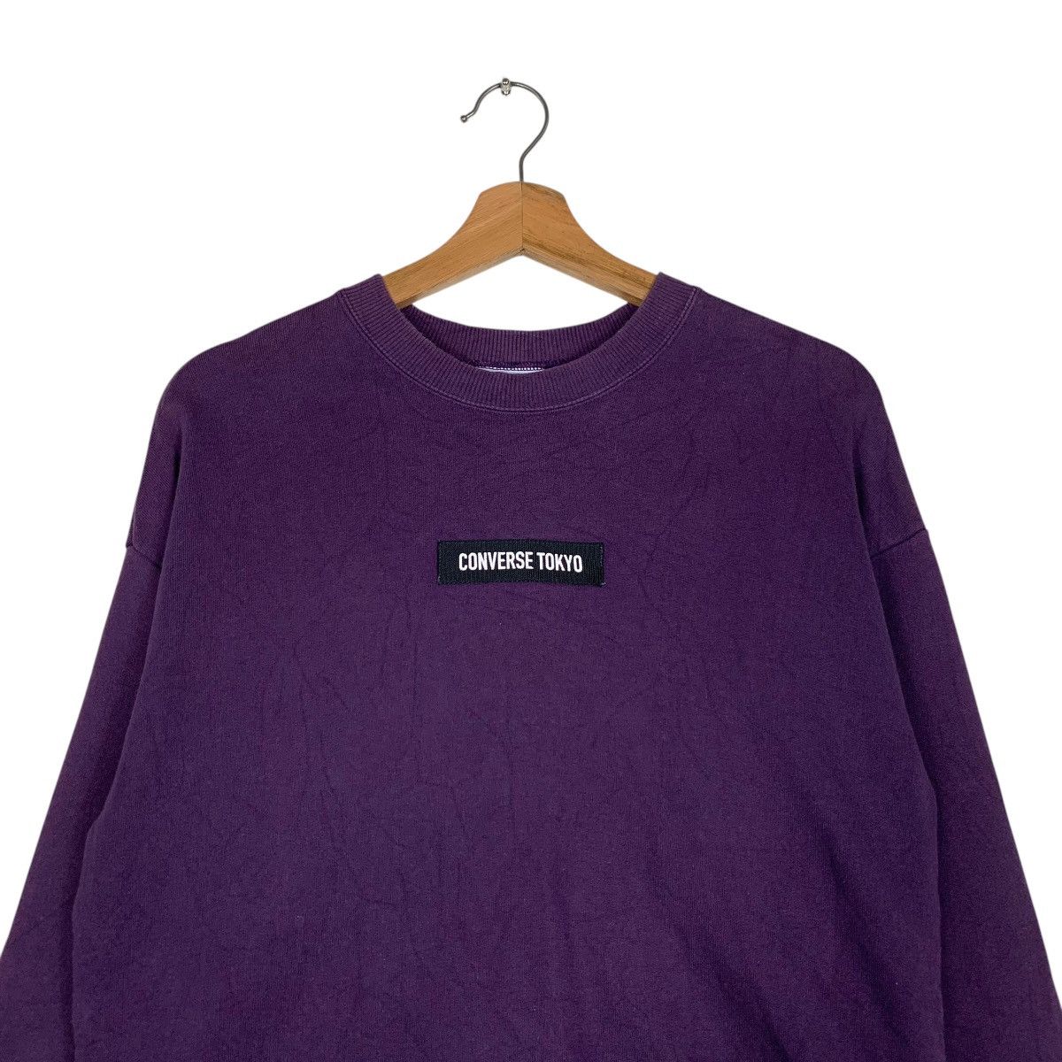 Converse CONVERSE TOKYO Center Logo Purple Sweatshirt #1469-C66 Size US M / EU 48-50 / 2 - 2 Thumbnail