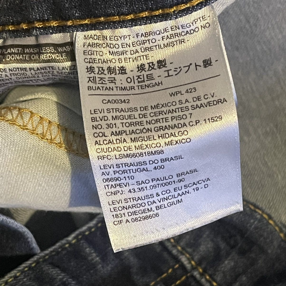 Levi's Levis 541 Jeans Men 40x32 Blue Medium Wash Stretch (36x30) Size US 40 / EU 56 - 4 Thumbnail