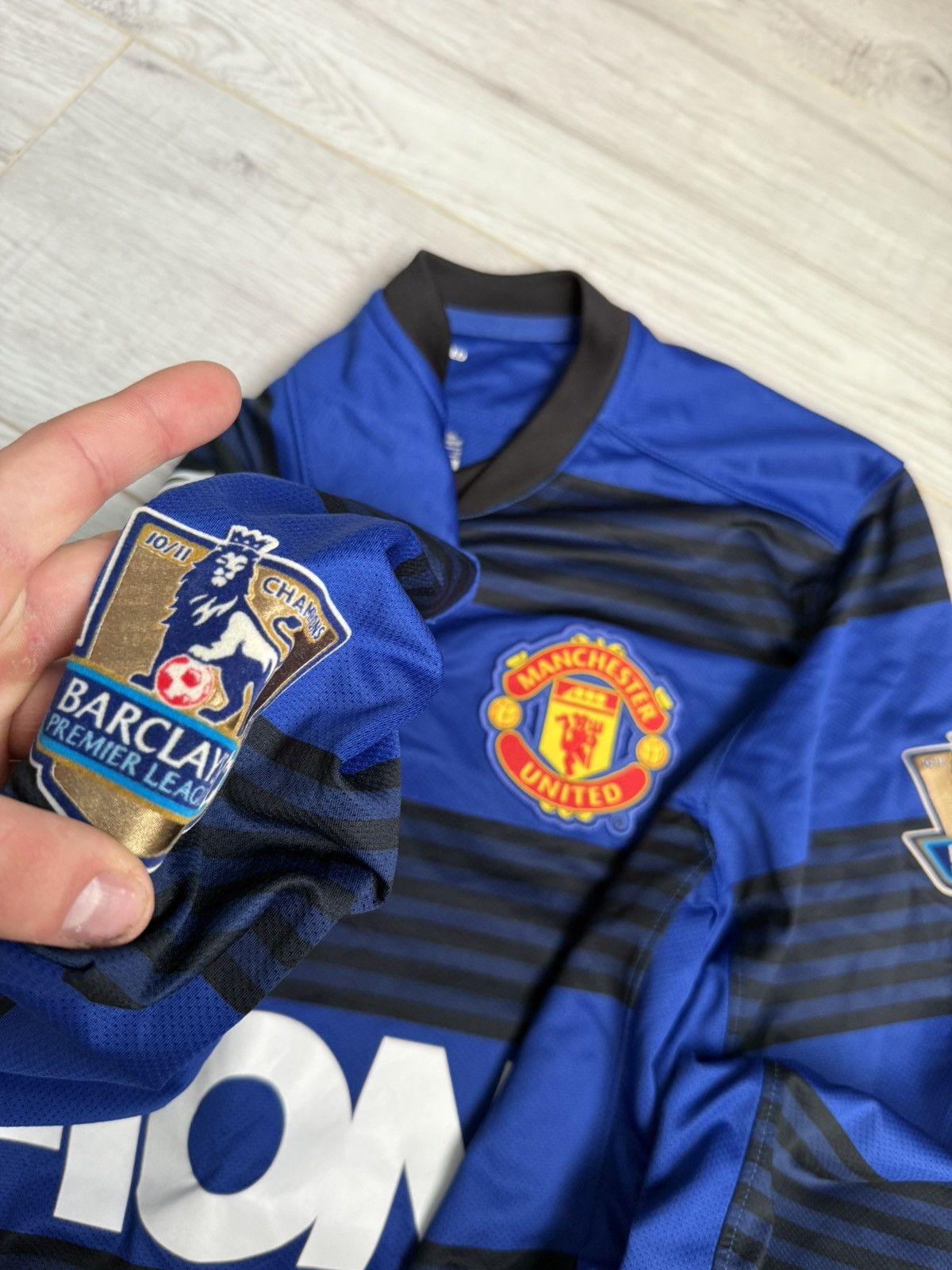 Nike Vintage Manchester United jersey longsleeve 2010 kit shirt Size US M / EU 48-50 / 2 - 4 Thumbnail