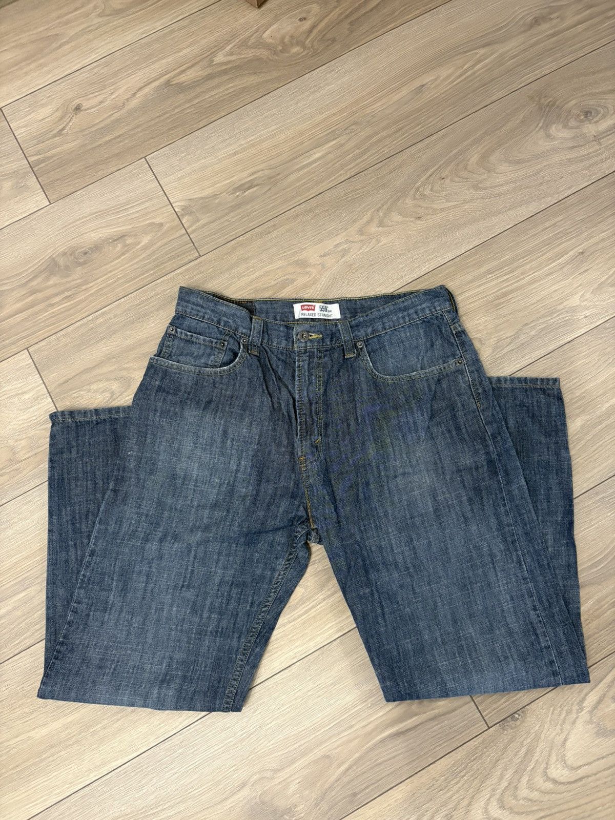 Levi's Vintage Clothing LEVI’S 559 VINTAGE JEANS Y2K FLARED STYLE Size US 34 / EU 50 - 6 Thumbnail
