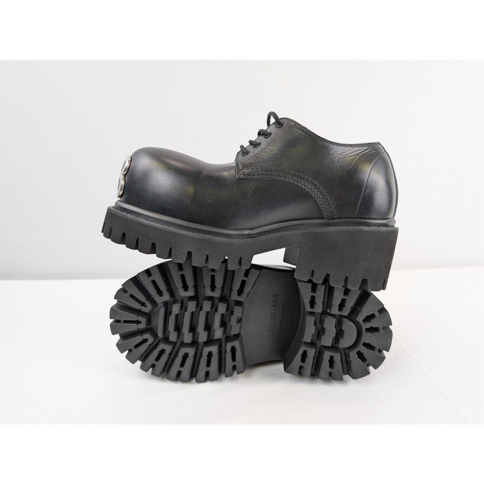 Balenciaga o1rshd1 Soft Calfskin Stomper Derbie BB Boots in Black Size US 6 / EU 39 - 13 Thumbnail