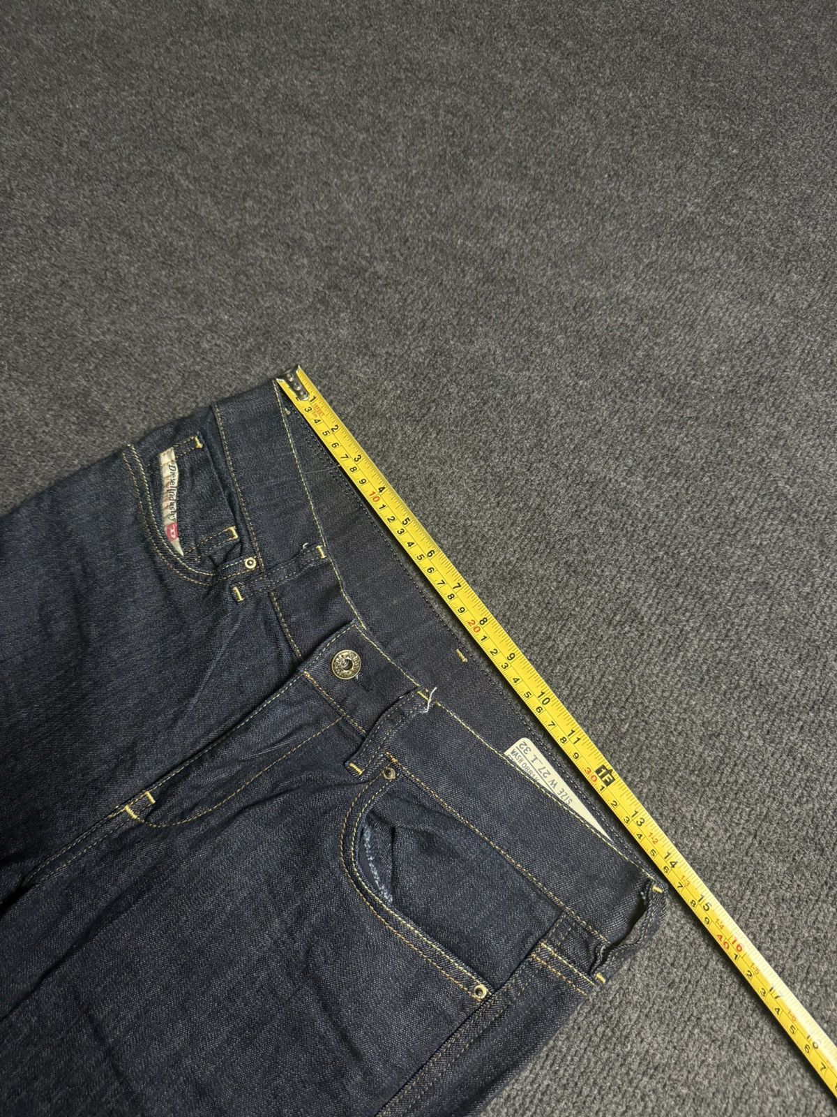 Diesel Luxury 00s Diesel Bootzee ST Slim Bootcut Flare Retro Jeans Size 27" / US 4 / IT 40 - 16 Thumbnail