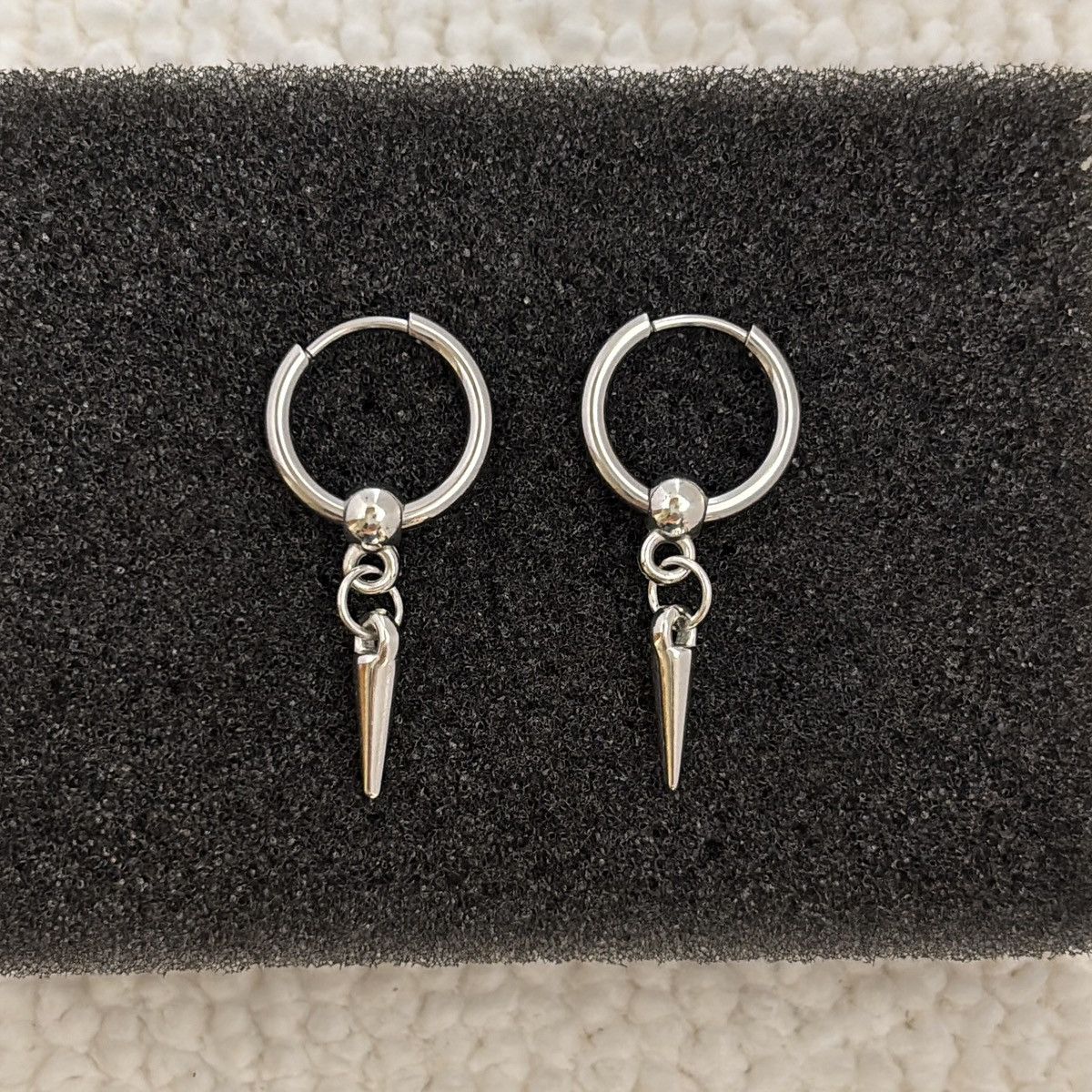 Other Minimalist Spike Dangle Drop Earrings for Men Women Size ONE SIZE - 1 Thumbnail